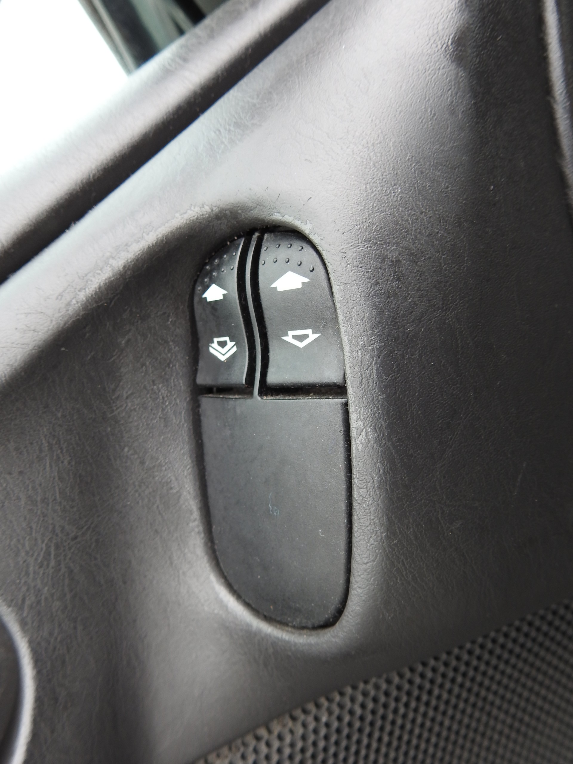 FORD Focus 1.6i 16V Celebration-image-21