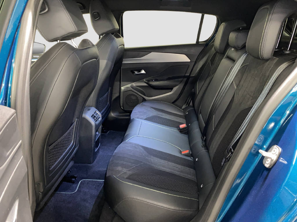 PEUGEOT 308 1.5 BlueHDi GT-image-12
