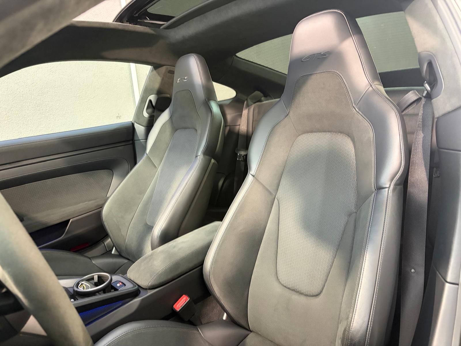 PORSCHE 911 Carrera GTS PDK-image-11