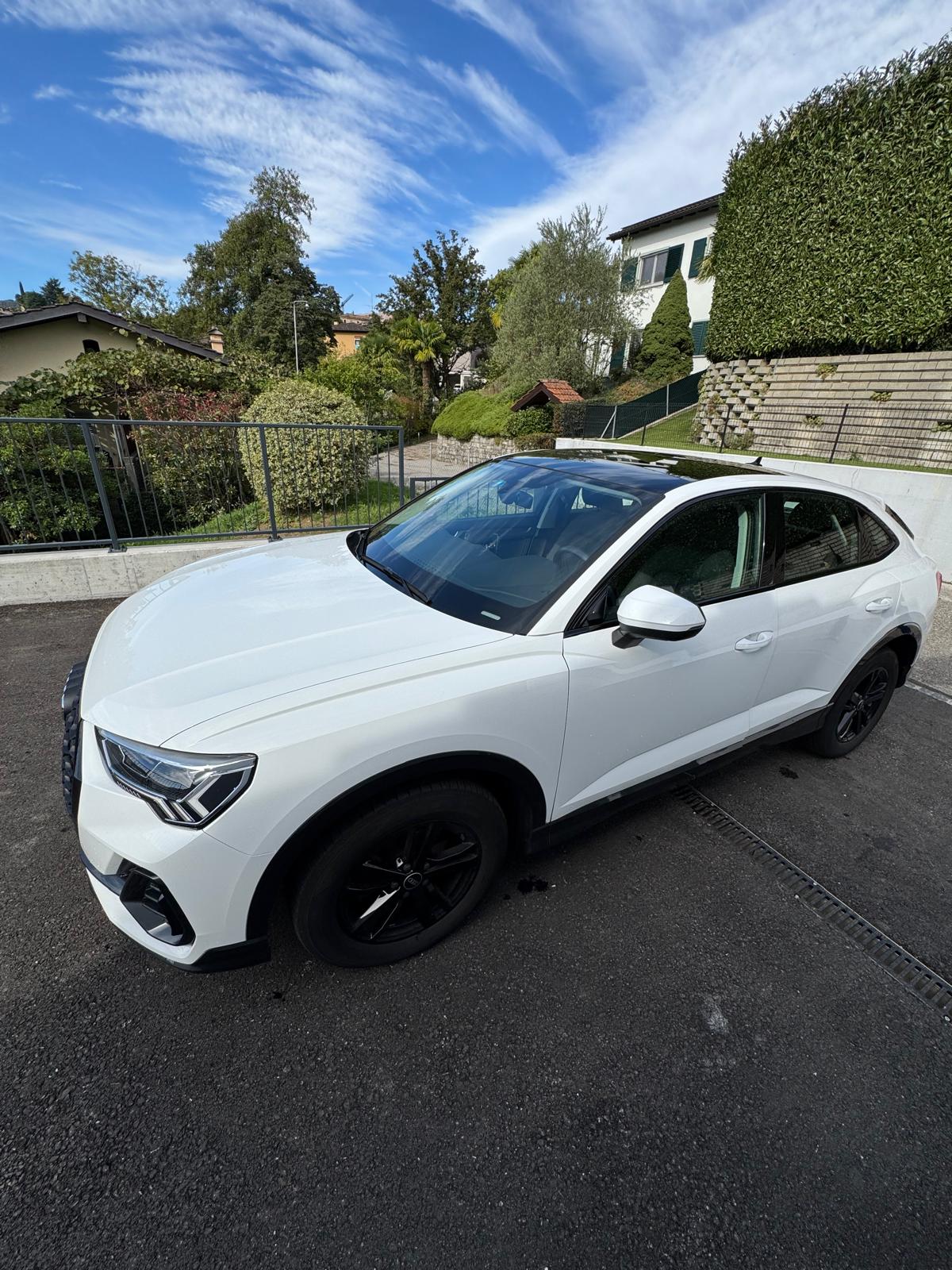 AUDI 2.0 35 TDI quattro S-Tronic-image-4