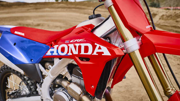 HONDA ** CRF450R ** Neufahrzeug 2027 - jetzt reservieren-image-4