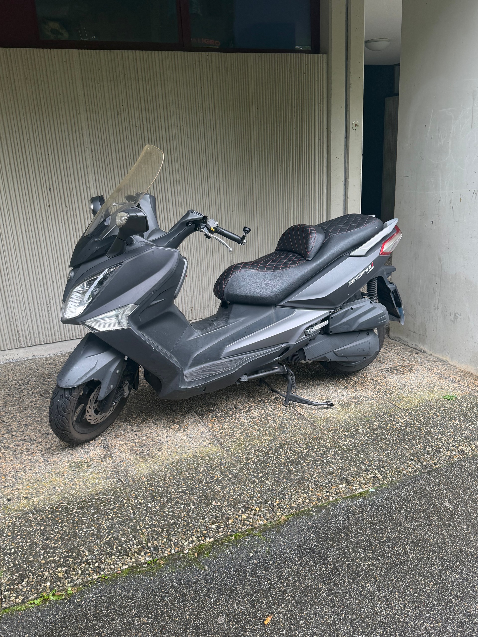SYM GTS 125 ABS+S&S-image-2