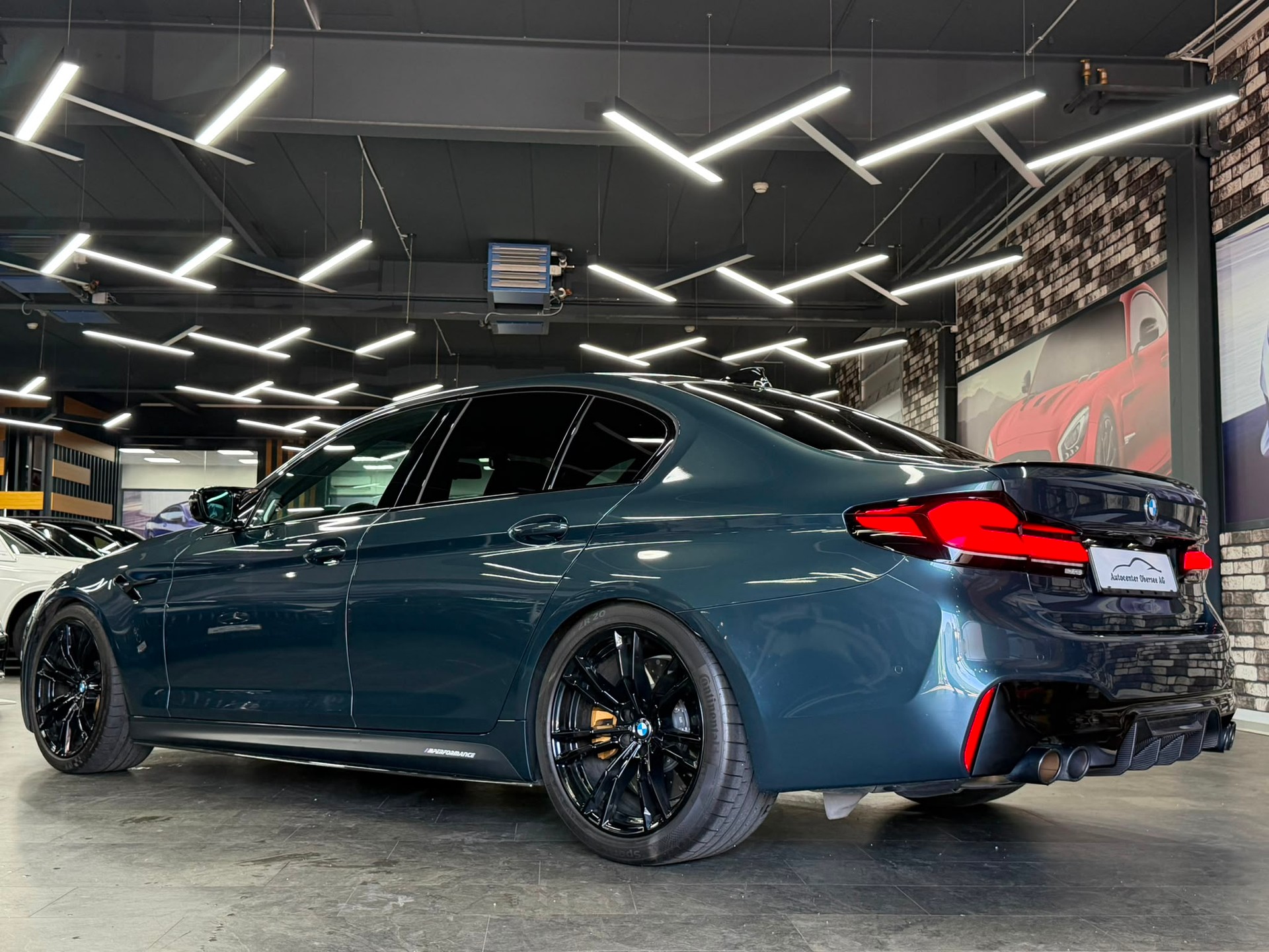 BMW M5 xDrive Competition Drivelogic-showroom-element-3