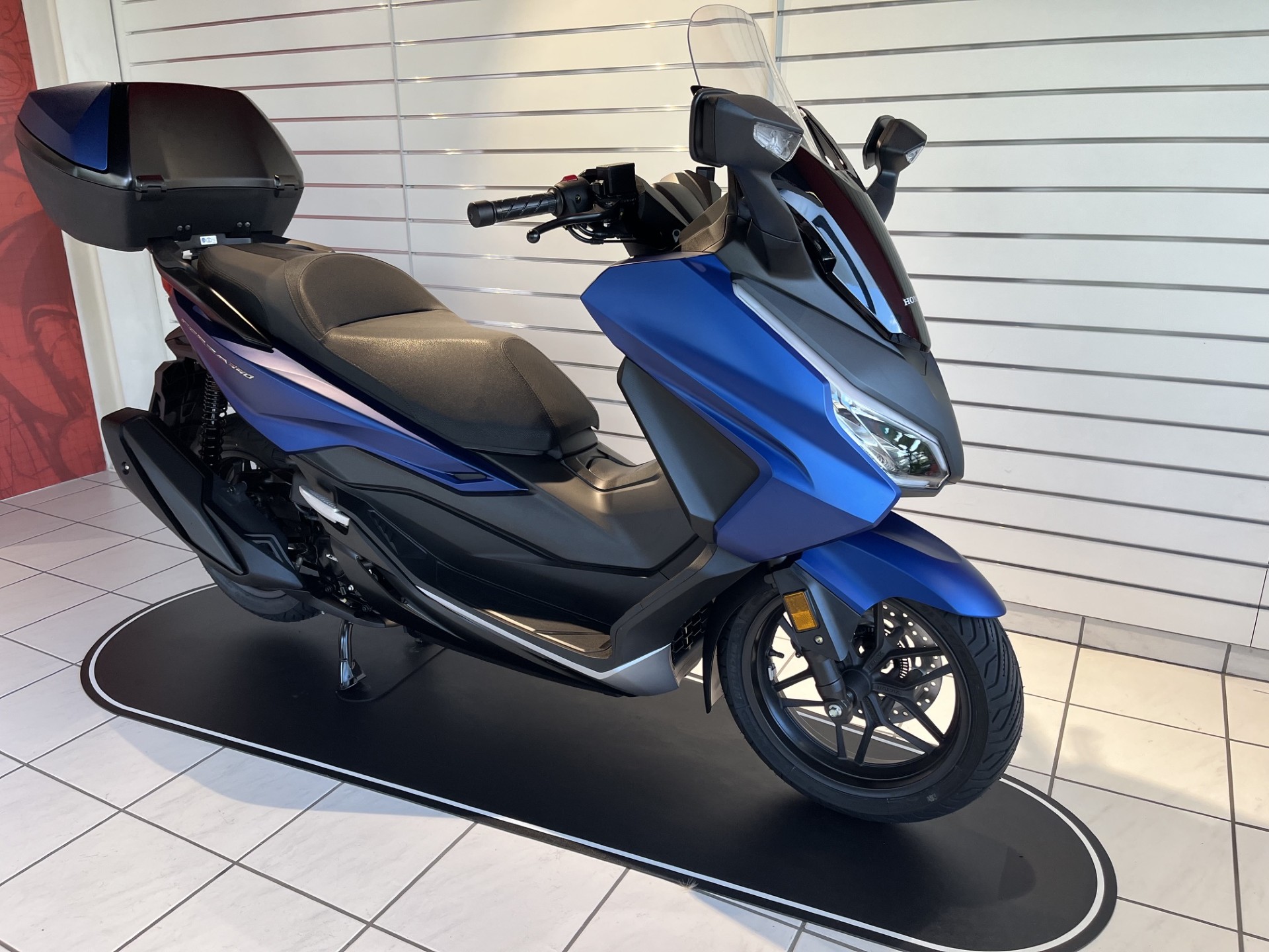 HONDA NSS 350 Smart Top Box