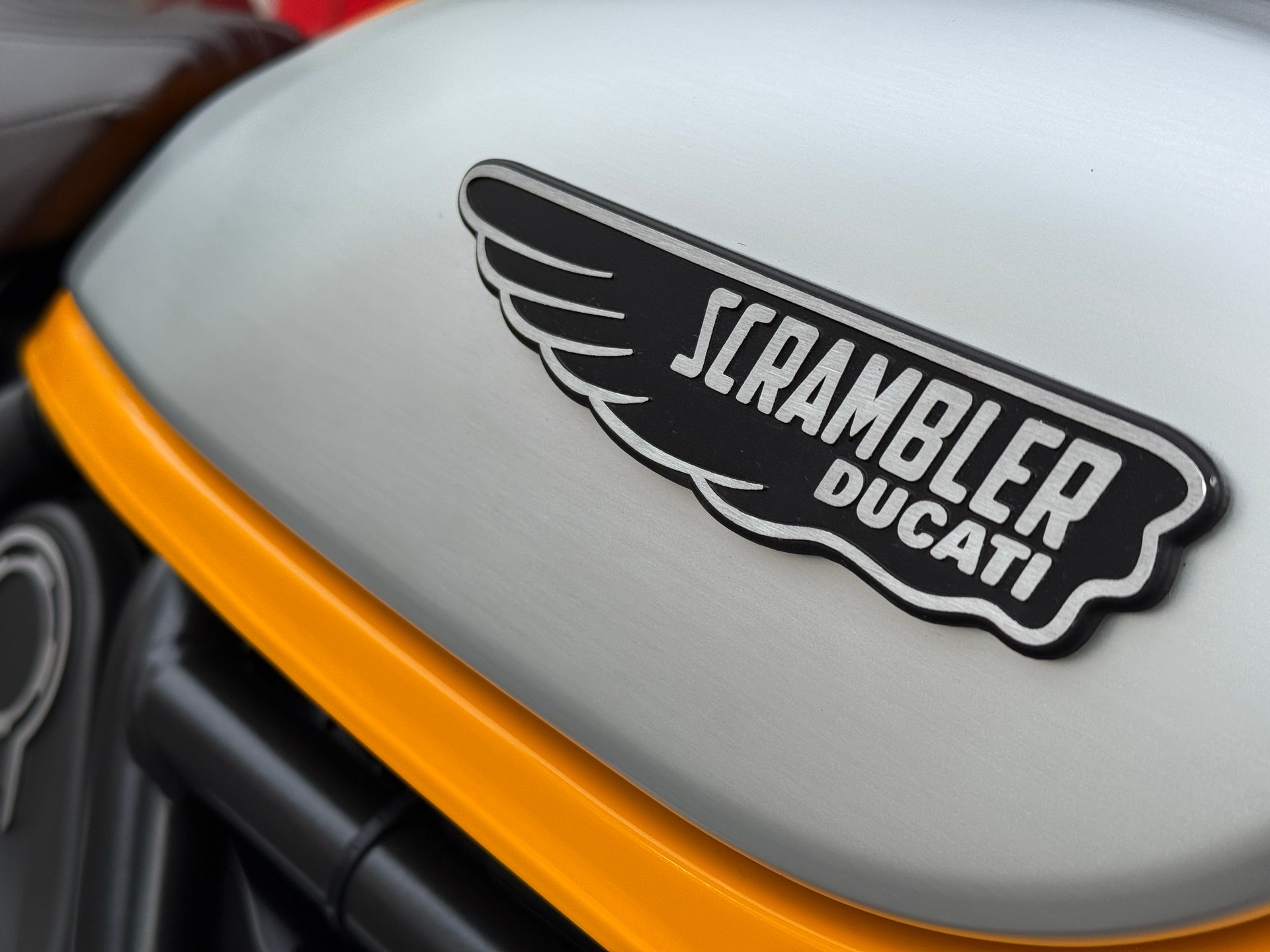 DUCATI Classic-image-2