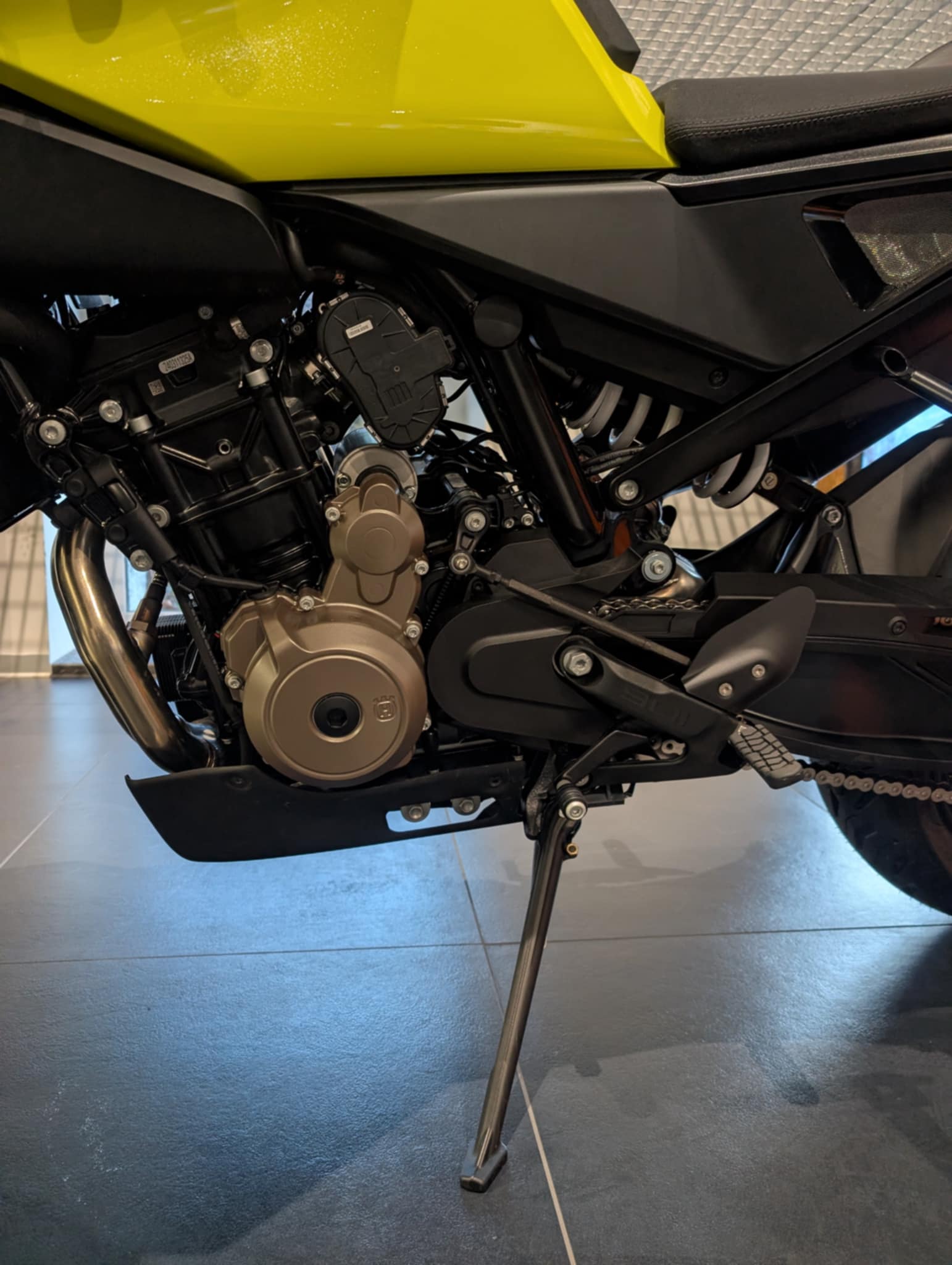 HUSQVARNA VITPILEN 801 L-image-12