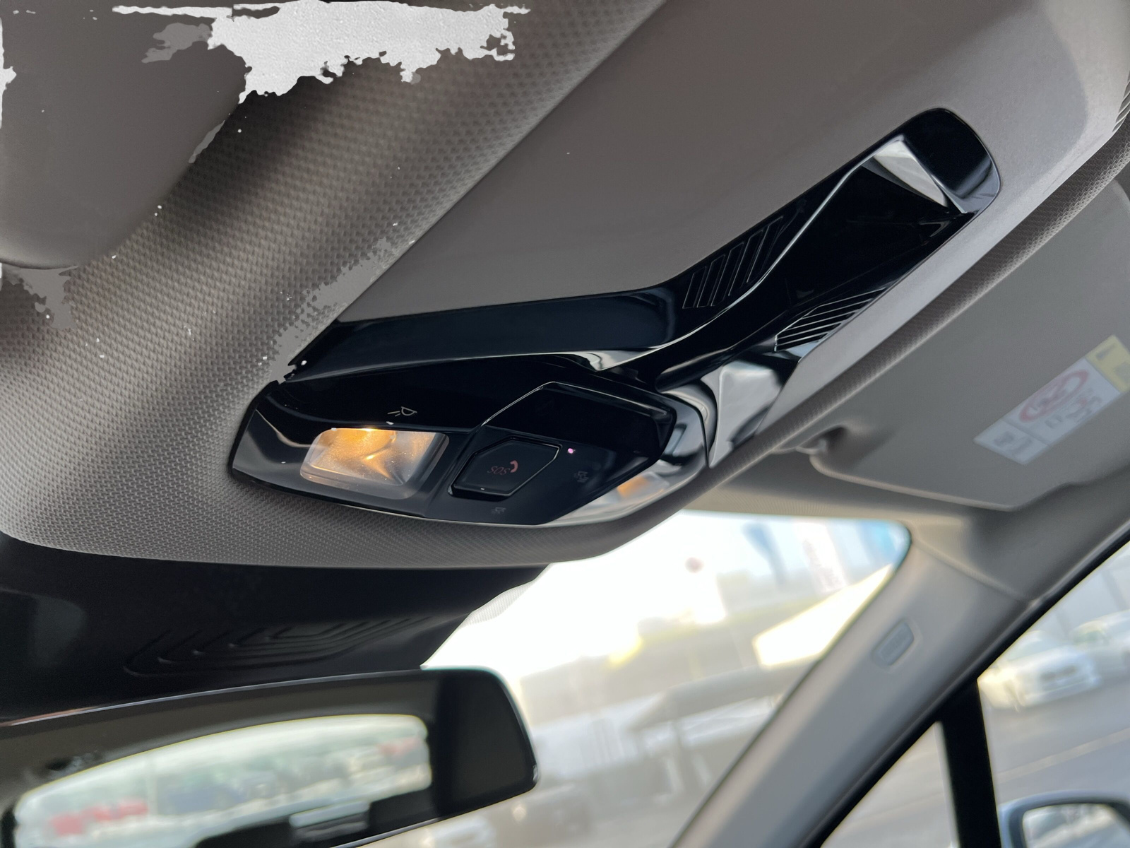BMW 218d Active Tourer DKG (CH) AHK📍-image-19