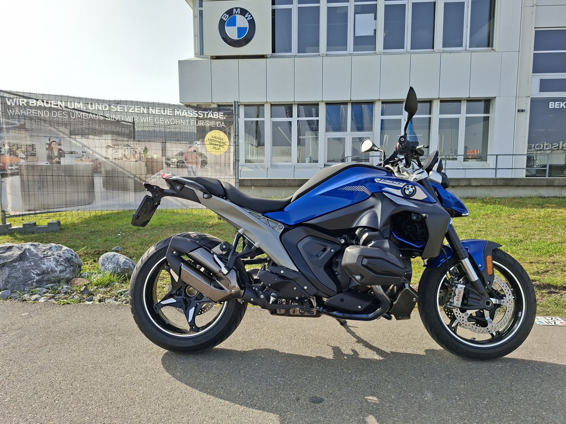 BMW R 1300 R Exclusive "Style Exklusive" mit Option 719 Felgen-image-0