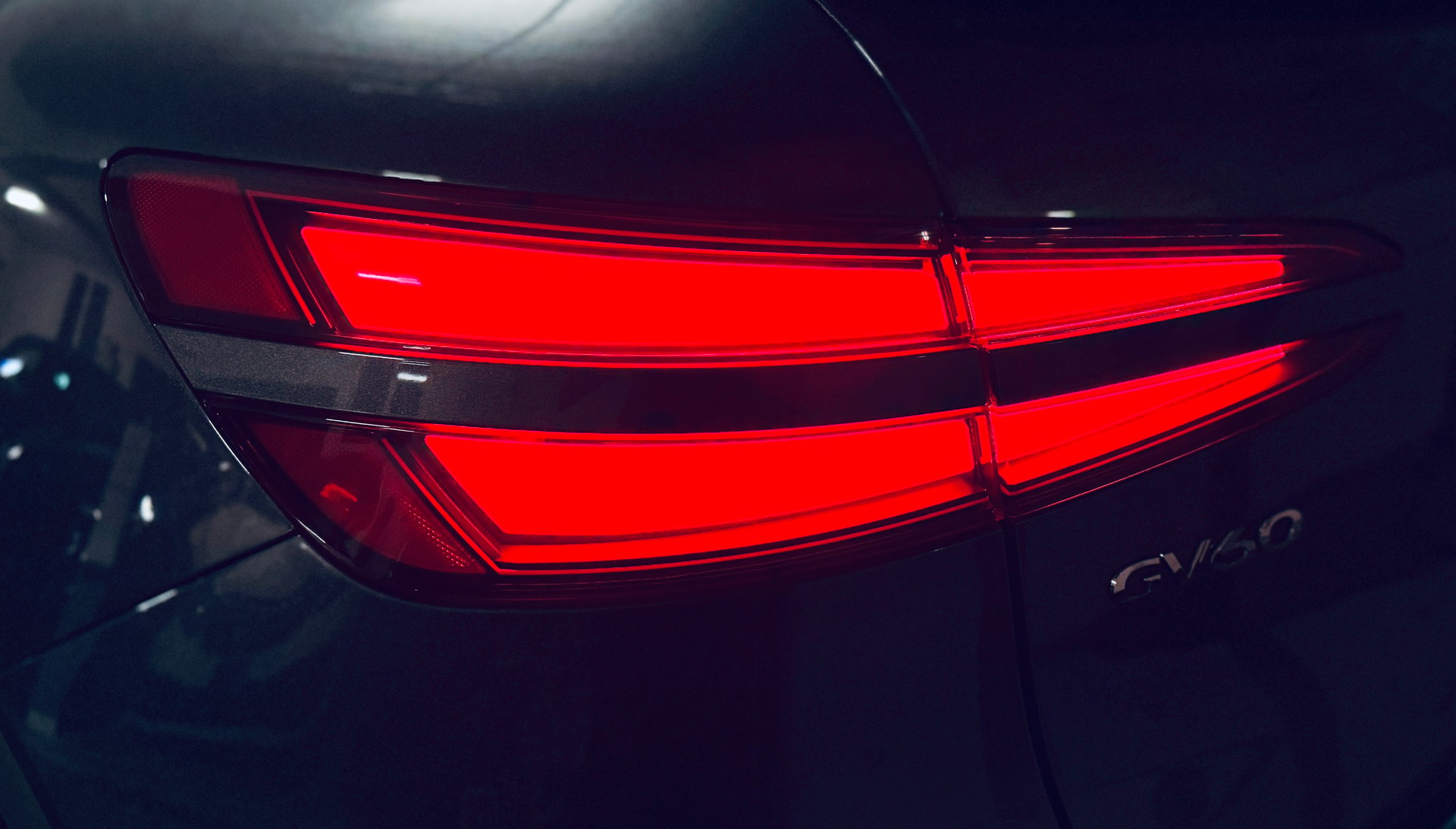 GENESIS GV60 77.4 kWh Sport AWD-image-8