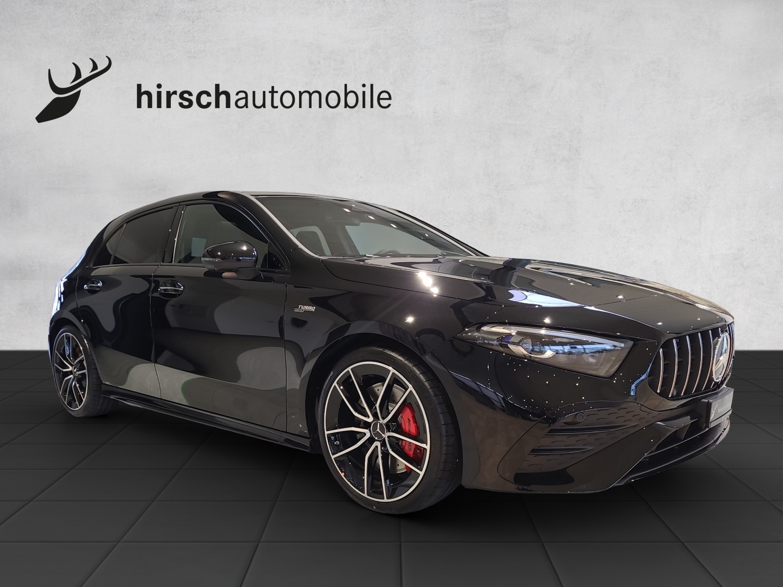 MERCEDES-BENZ A AMG 35 4Matic 8G-DCT-image-4
