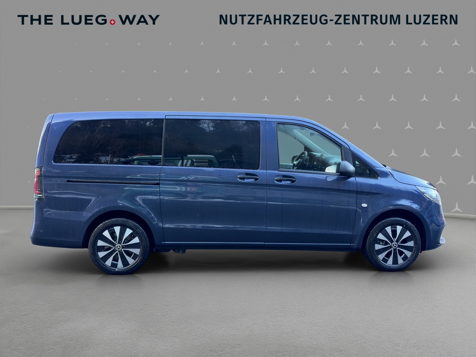 MERCEDES-BENZ Vito 116 CDI Lang Tourer FAMILY 9G-Tronic 4M Select-image-5
