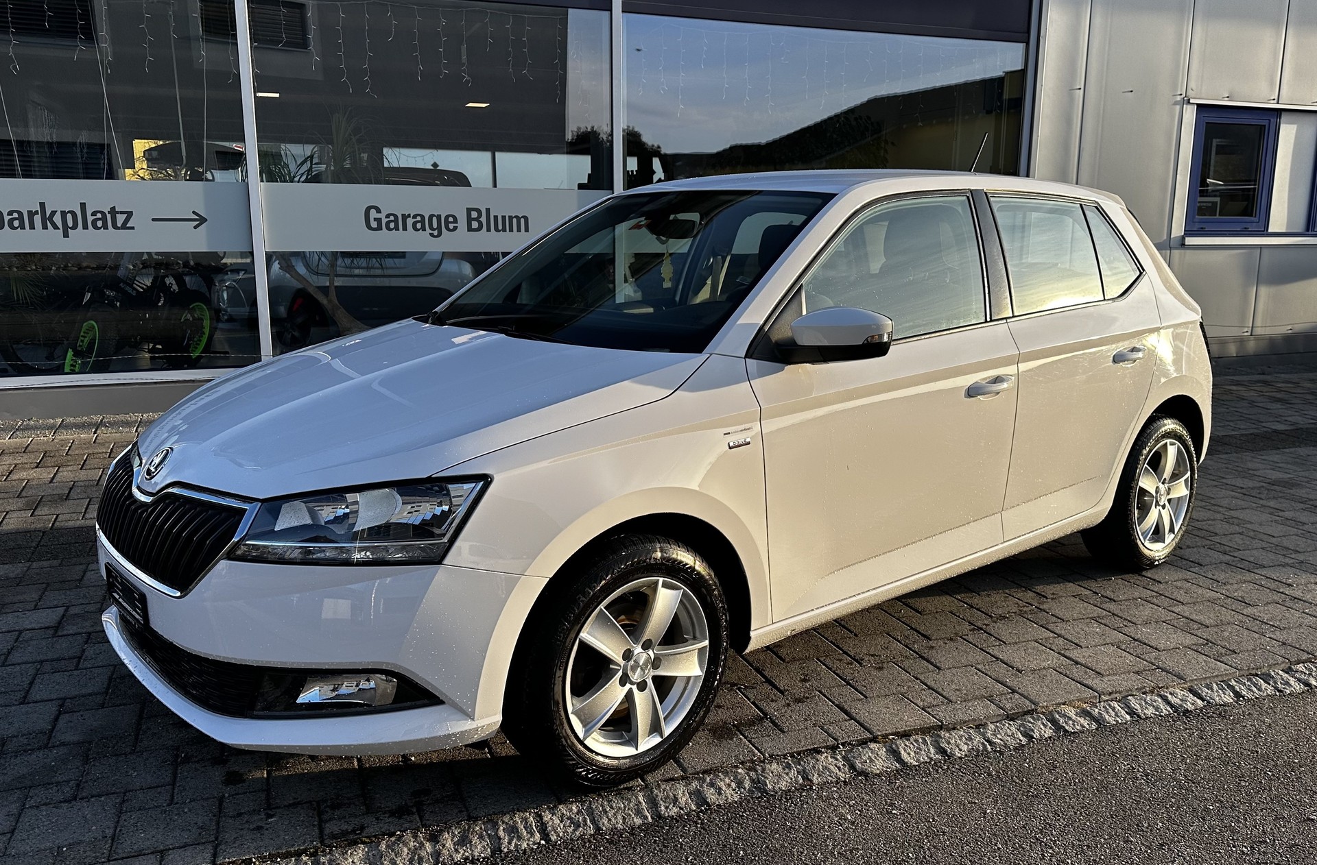 SKODA Fabia 1.0 TSI Drive DSG-showroom-element-2