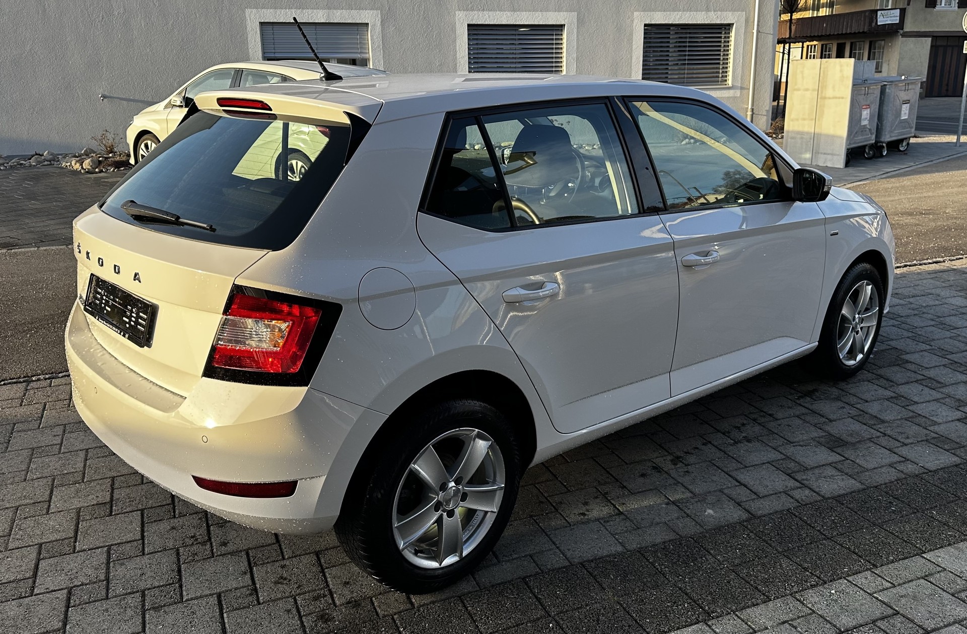 SKODA Fabia 1.0 TSI Drive DSG-image-5