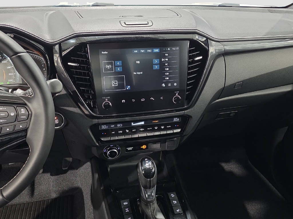 ISUZU D-Max Crew Pick-up 1.9 DDi N60 Nitro Sport 4x4-image-11