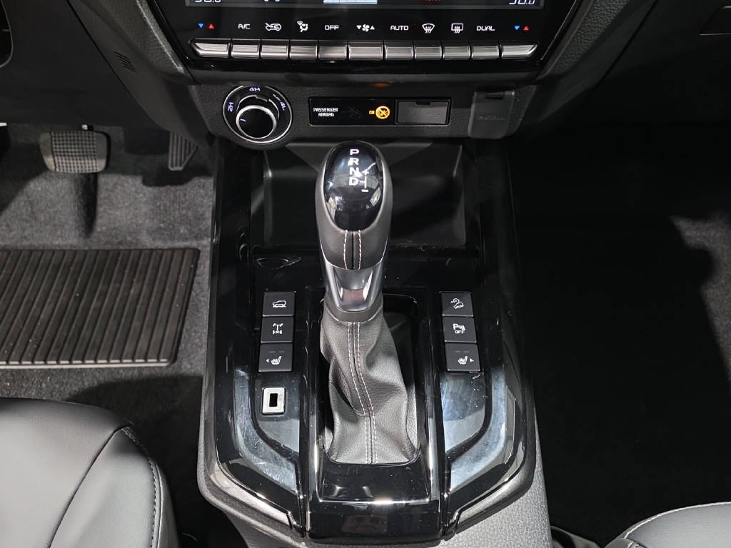 ISUZU D-Max Crew Pick-up 1.9 DDi N60 Nitro Sport 4x4-image-14