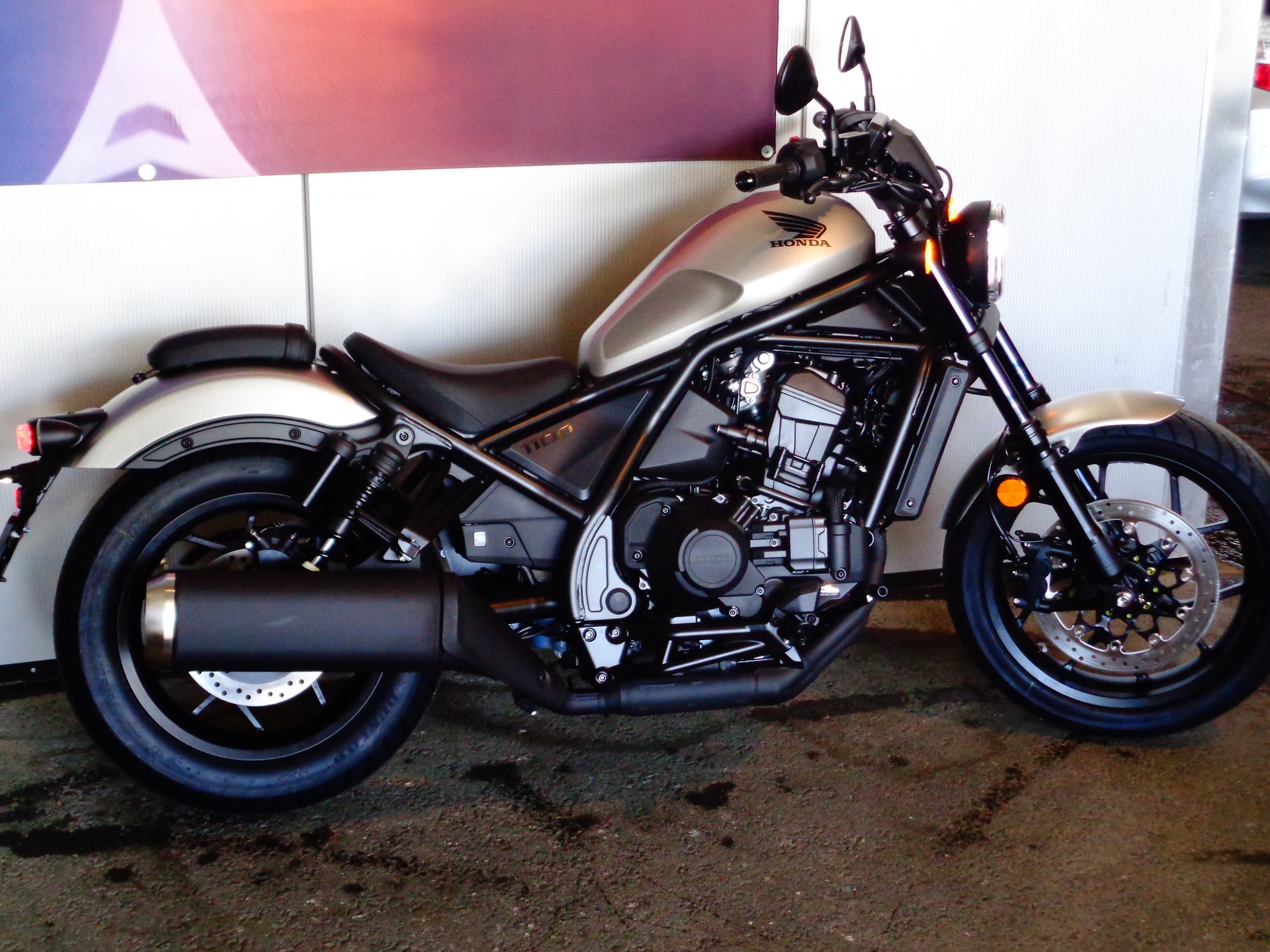 HONDA CMX 1100 Rebel DCT-image-1
