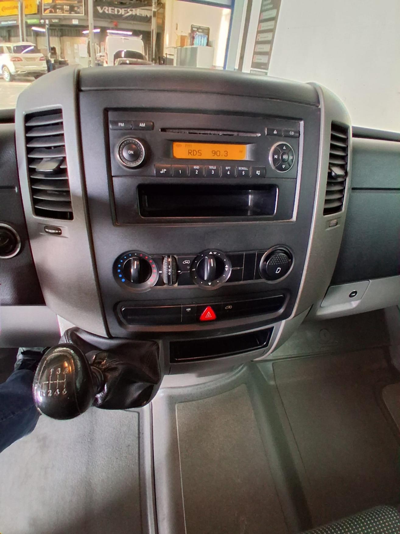 MERCEDES-BENZ Sprinter 313 DKab.-Ch. 3665 2.2 CDI 129-image-11