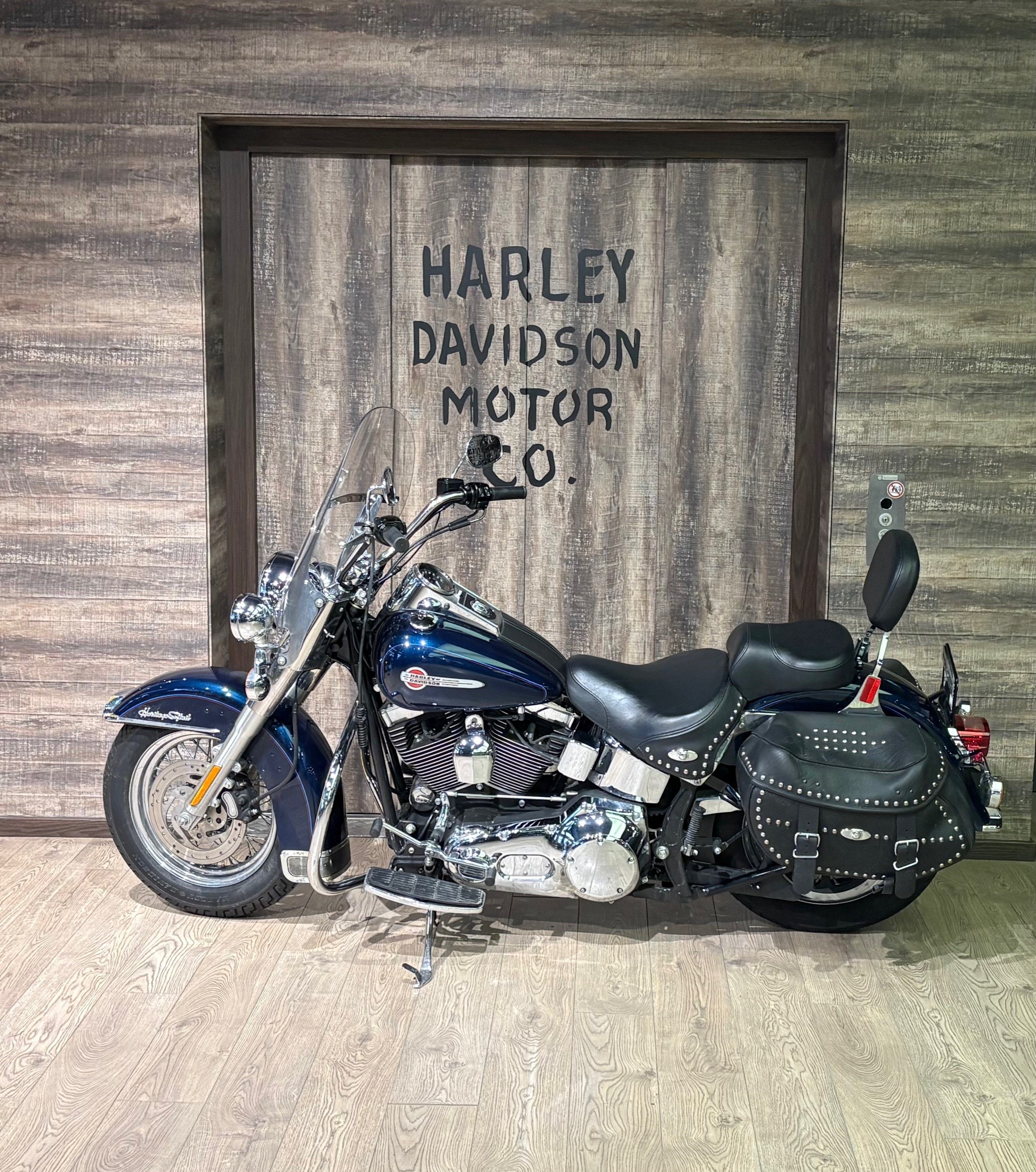 HARLEY-DAVIDSON FLSTCI Softail Classic-image-2