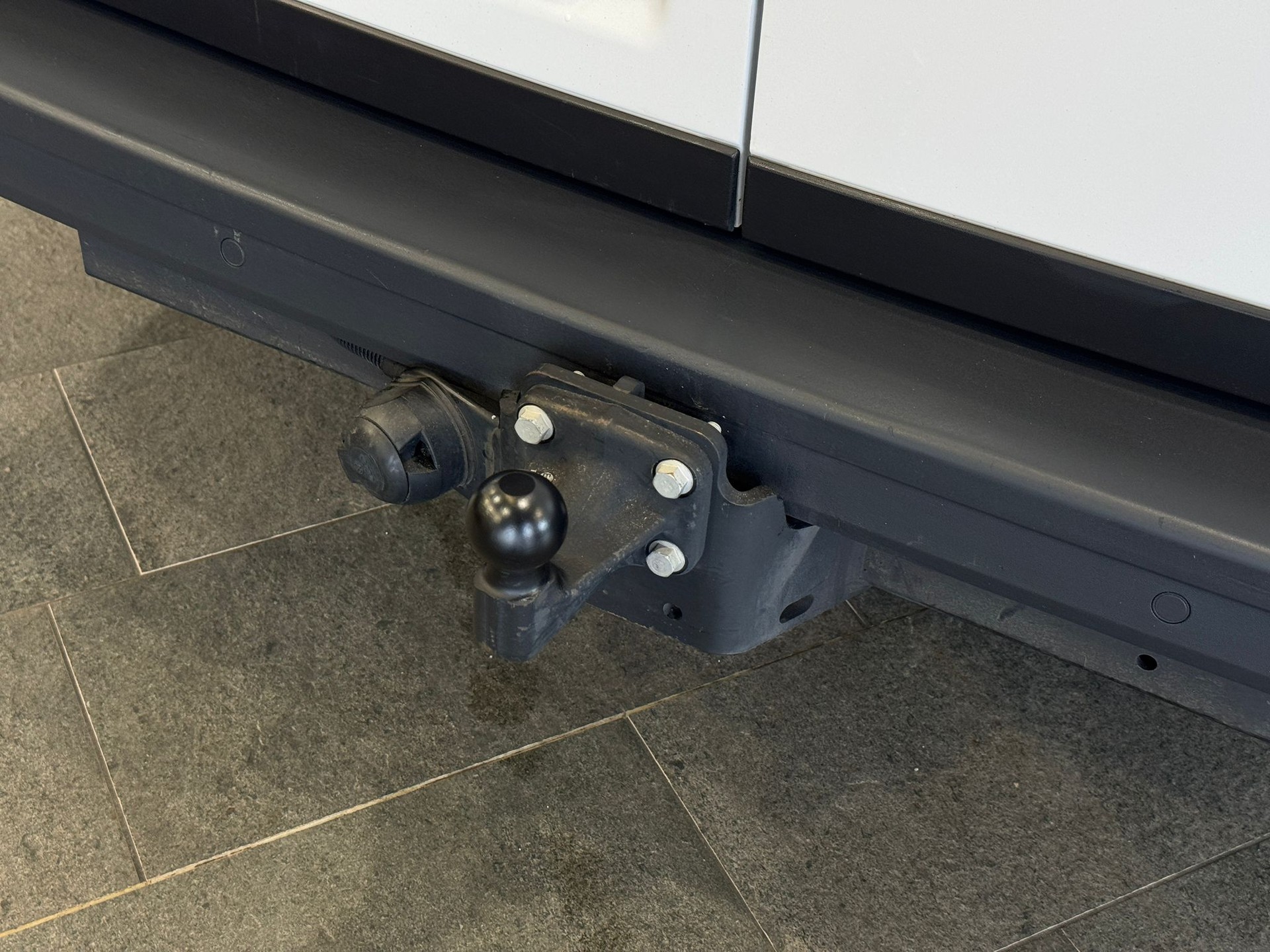 VW Crafter 35 2.0 TDI L4-image-6