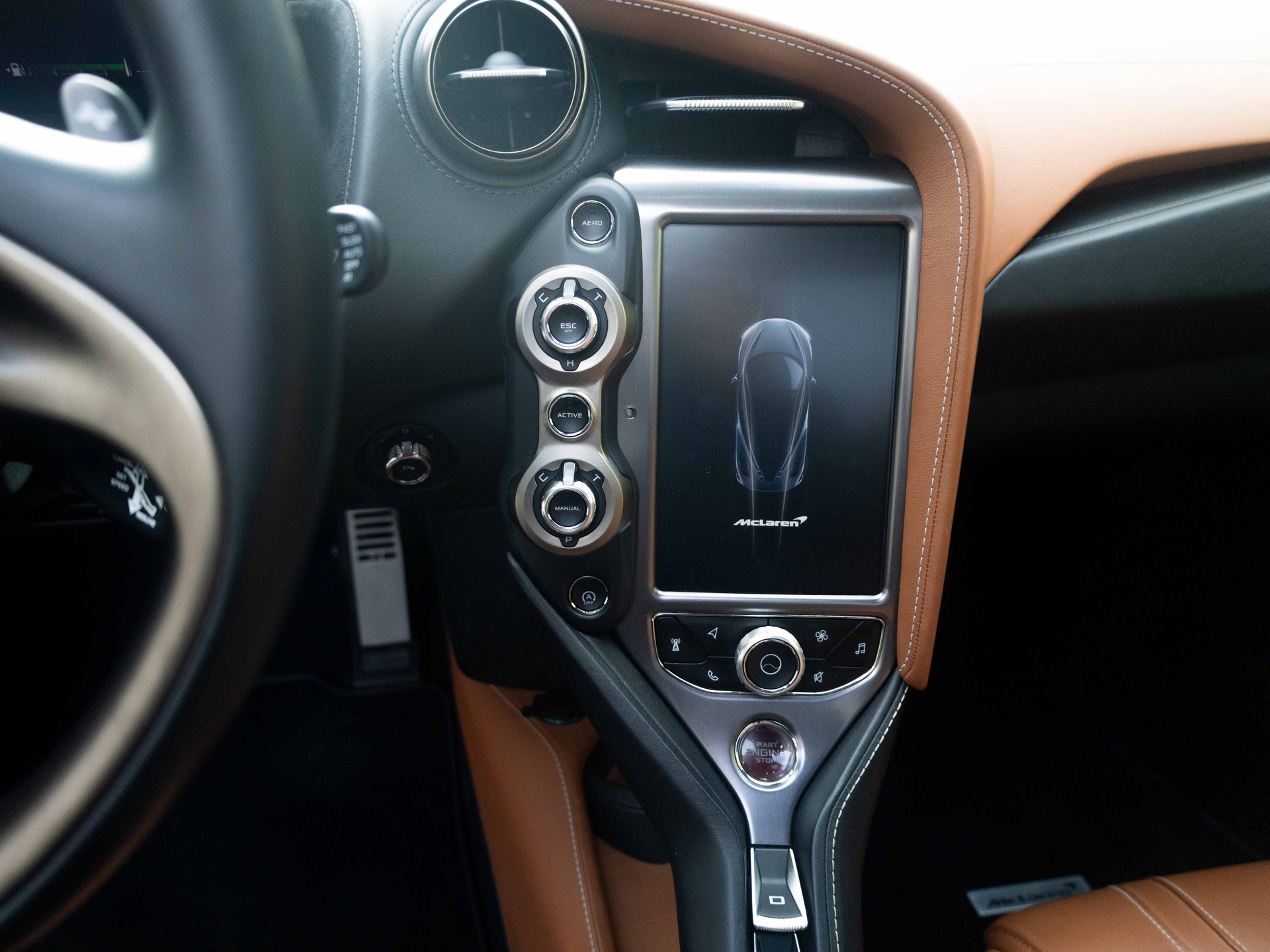 McLAREN 720S Coupé 4.0 V8 SSG-image-15