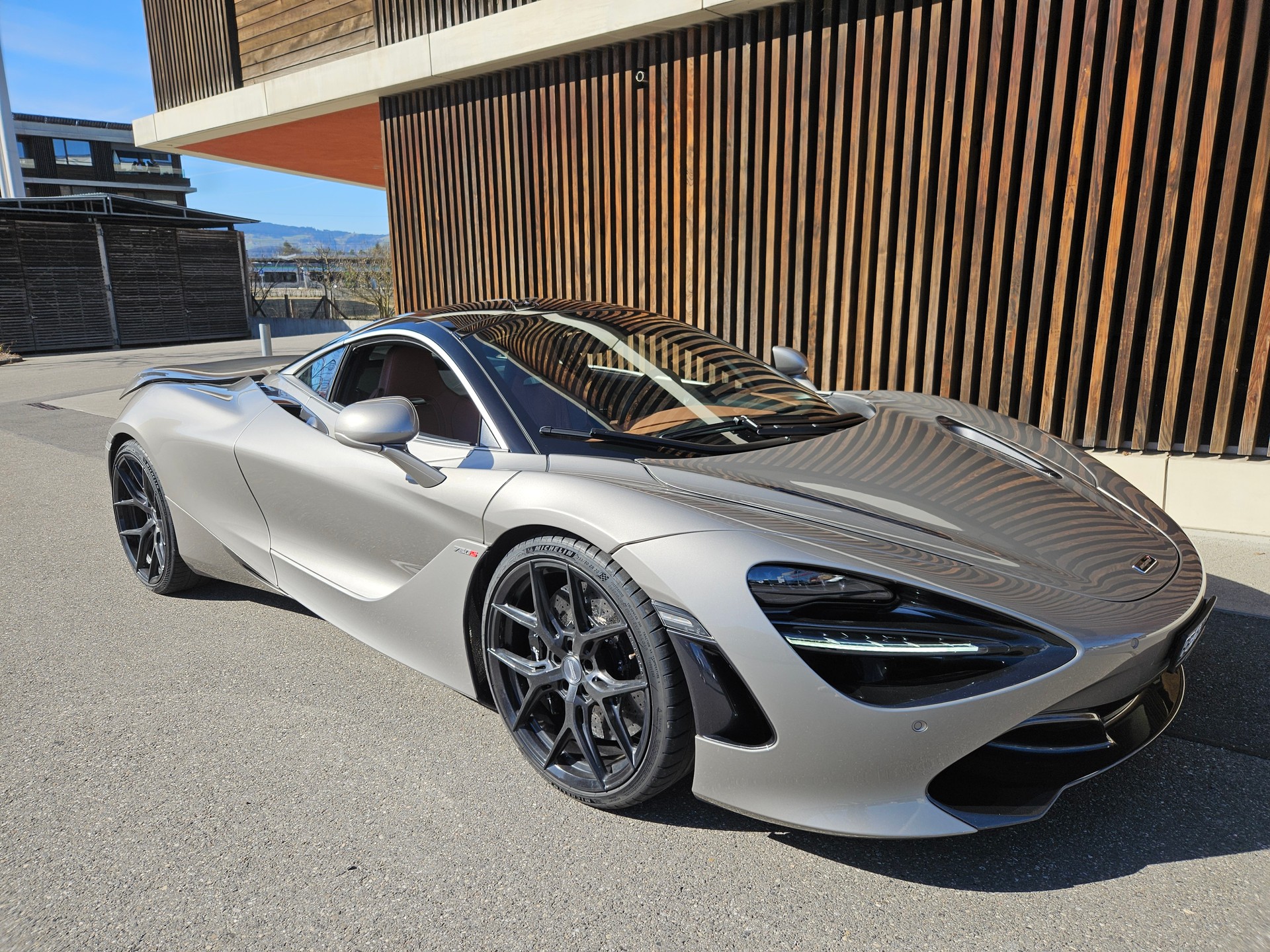 McLAREN 720S Coupé 4.0 V8 SSG-image-12