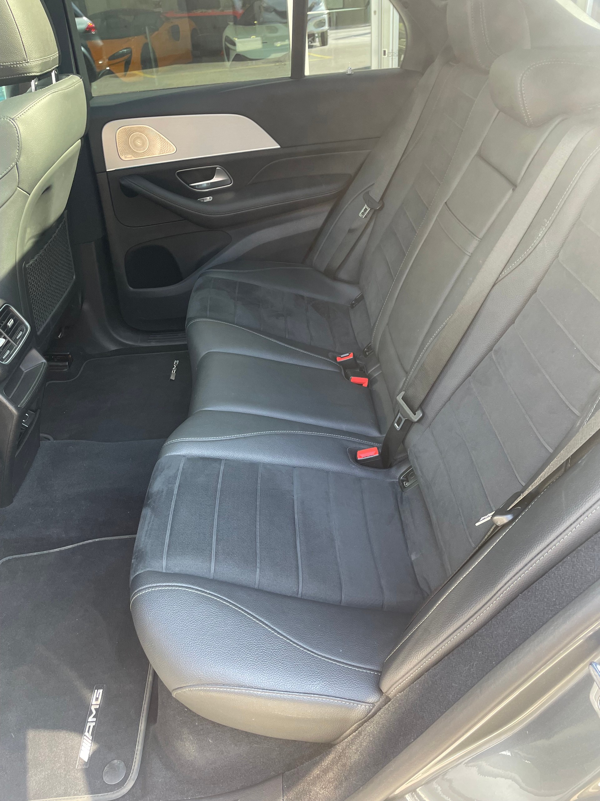 MERCEDES-BENZ GLE 450 4Matic AMG Line 9G-Tronic-image-10