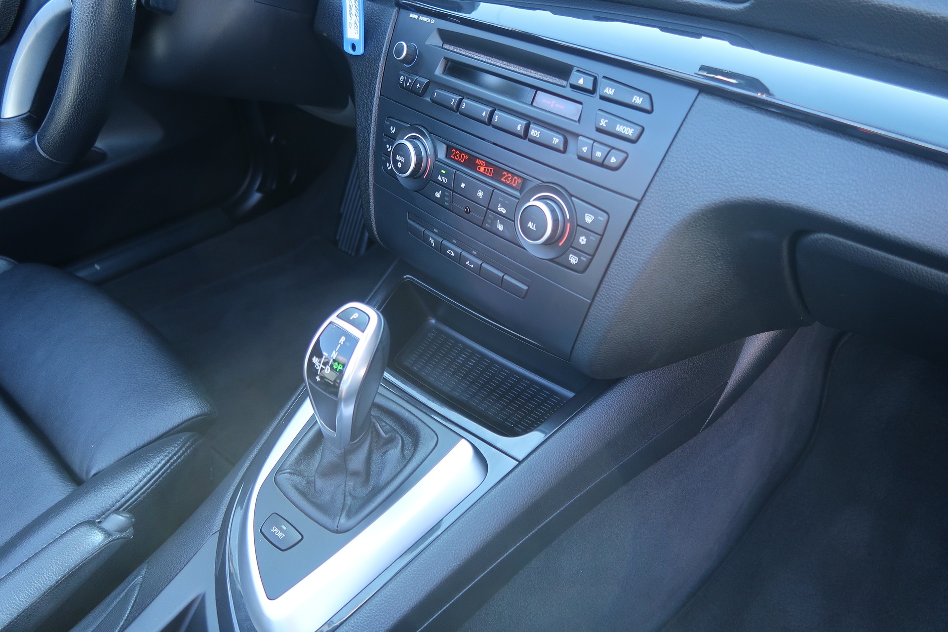 BMW 135i Cabrio DSG-image-14