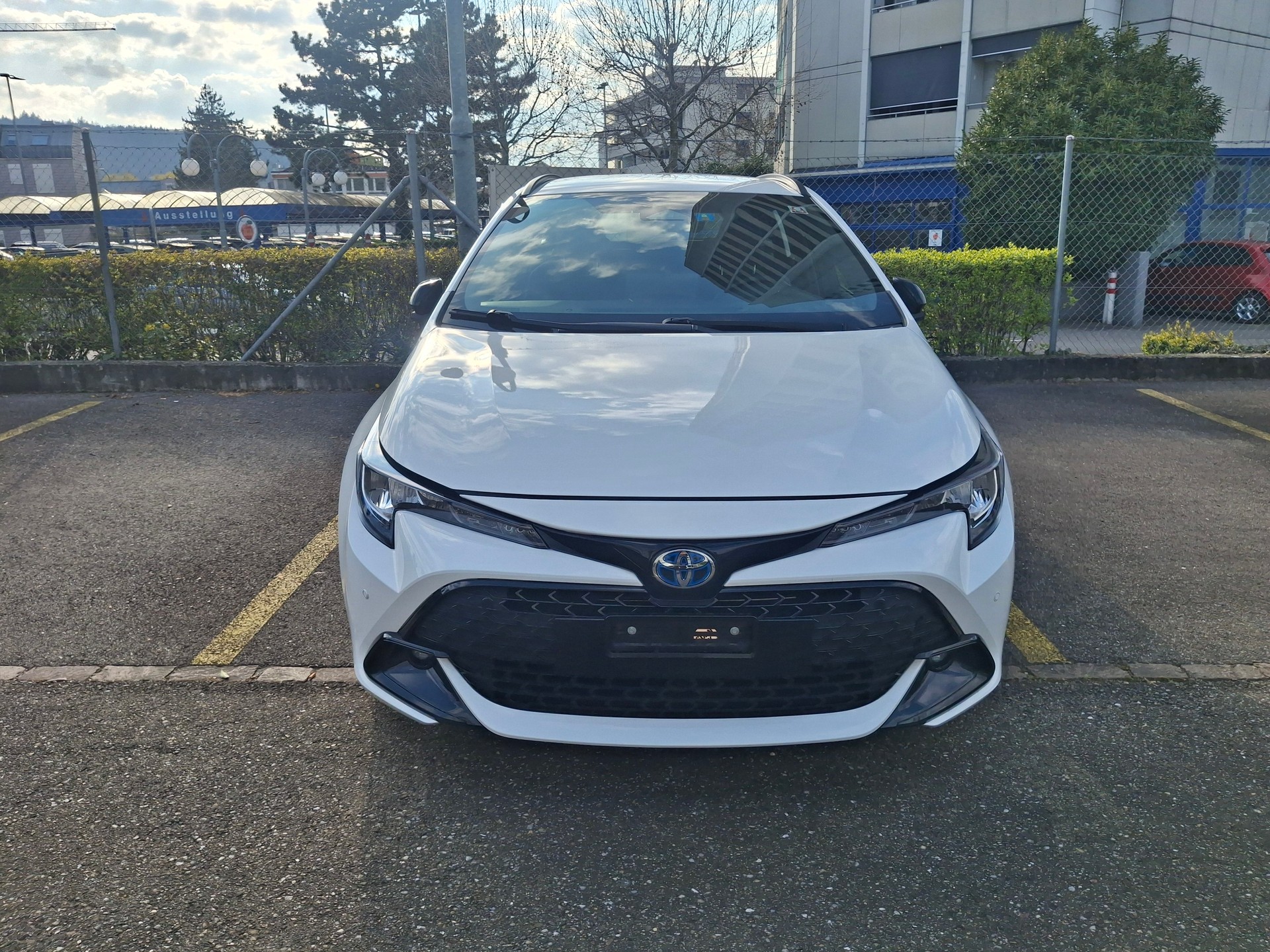 TOYOTA Corolla Touring Sports 1.8 HSD Trend e-CVT-image-7