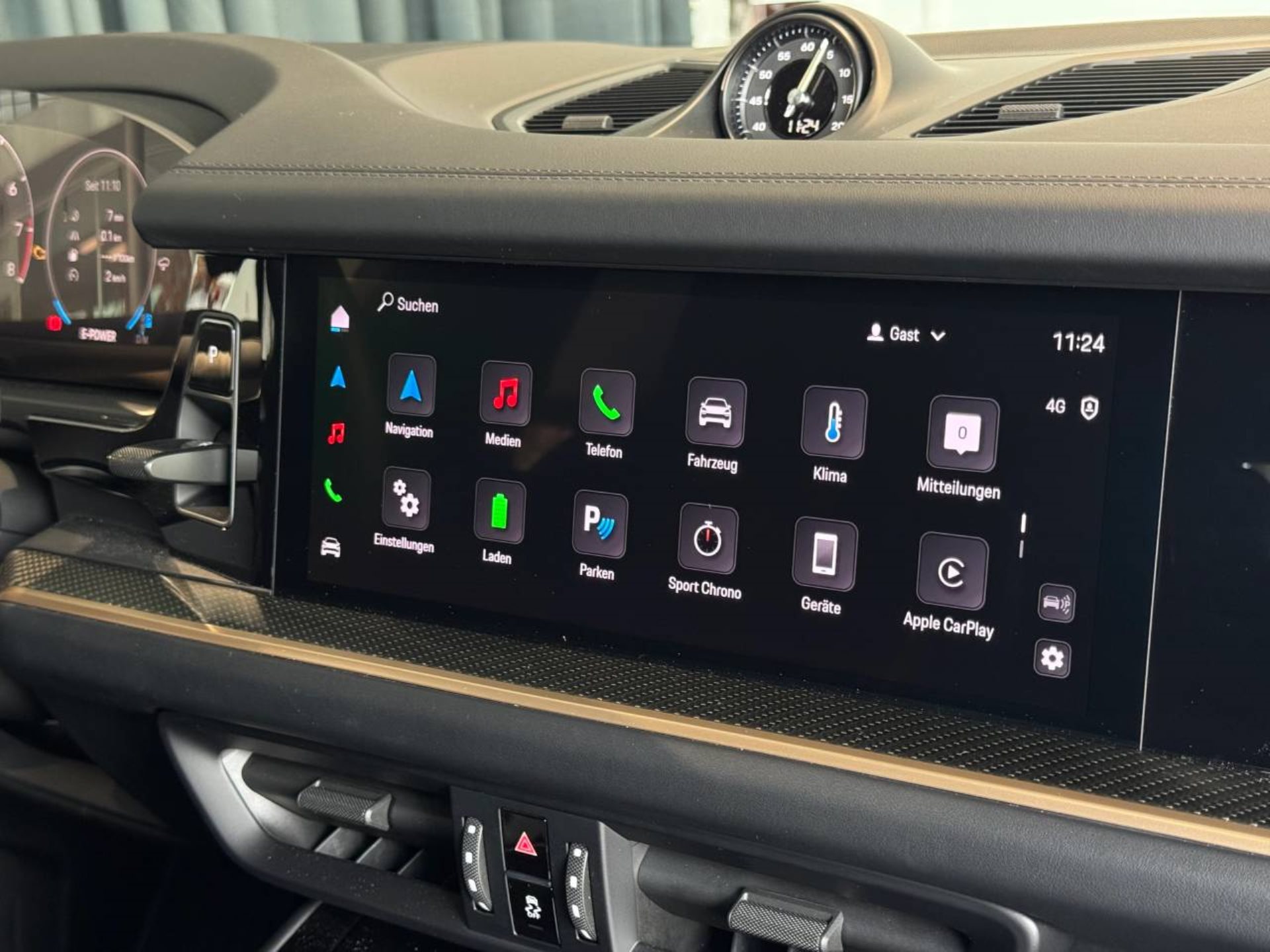 PORSCHE Cayenne Turbo E-Hybrid Coupé mit GT-Paket-image-25