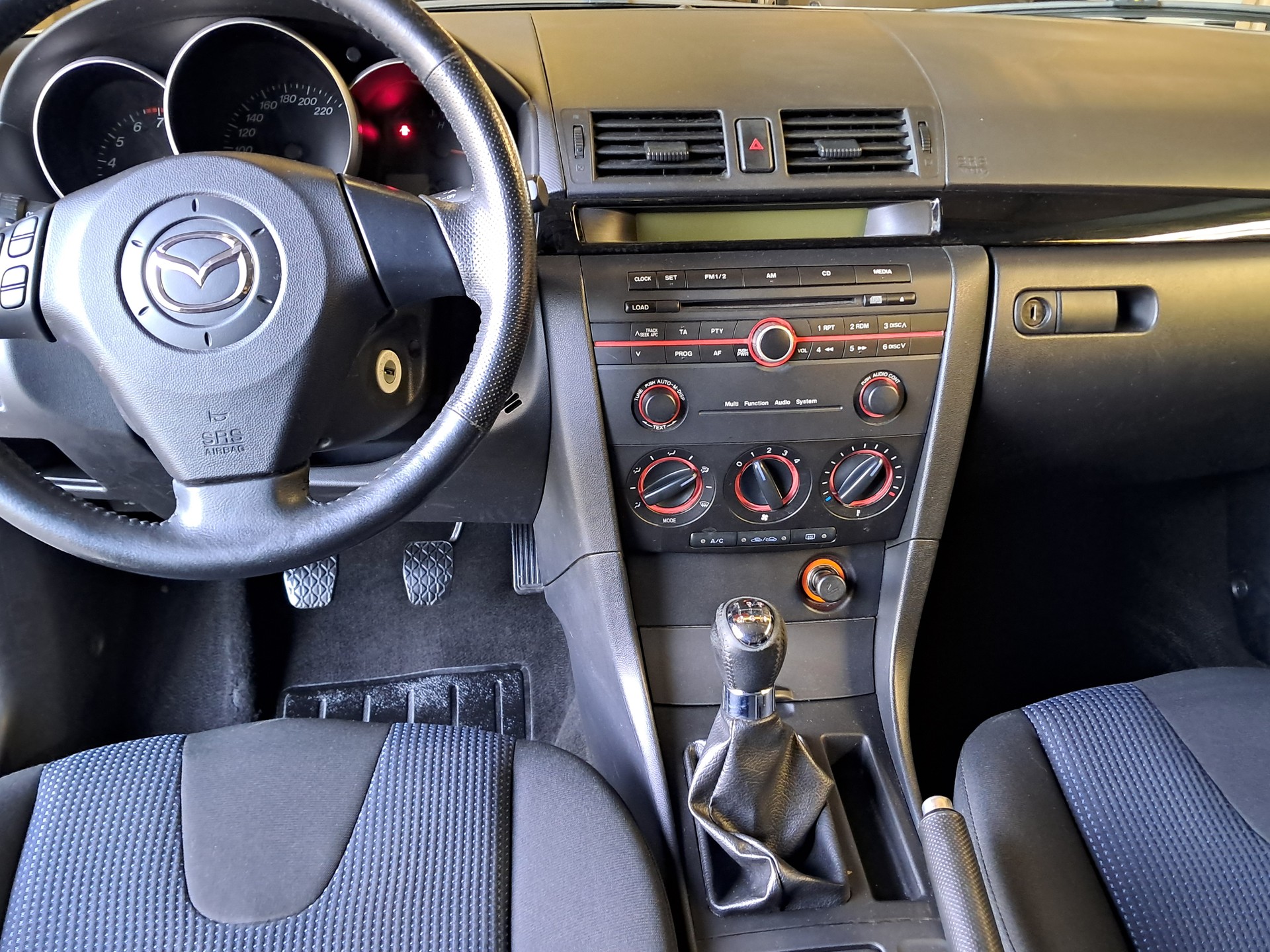 MAZDA 3 1.6 16V Confort-image-7