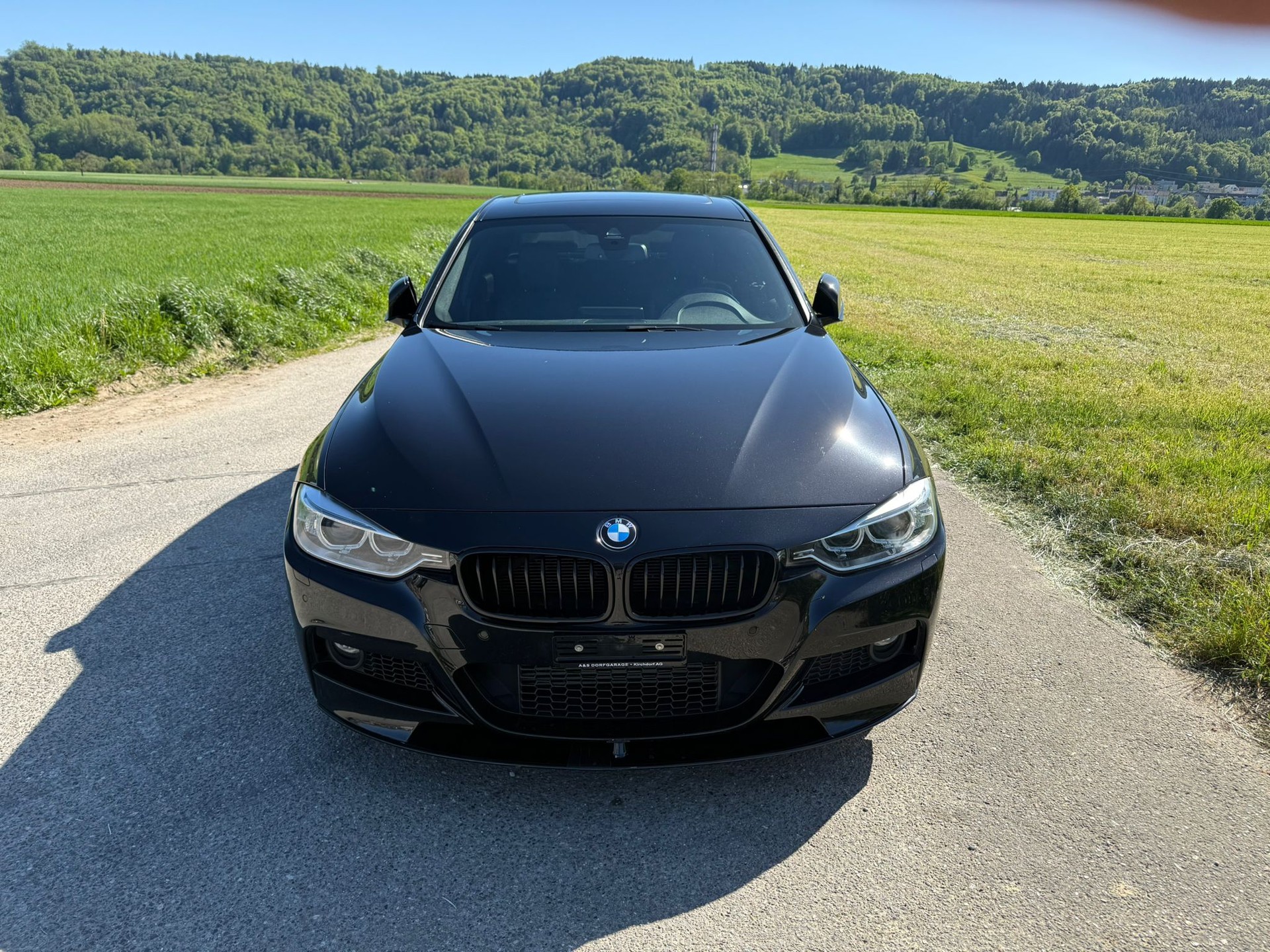 BMW 335i xDrive M Sport Power & Sound Edition-image-7
