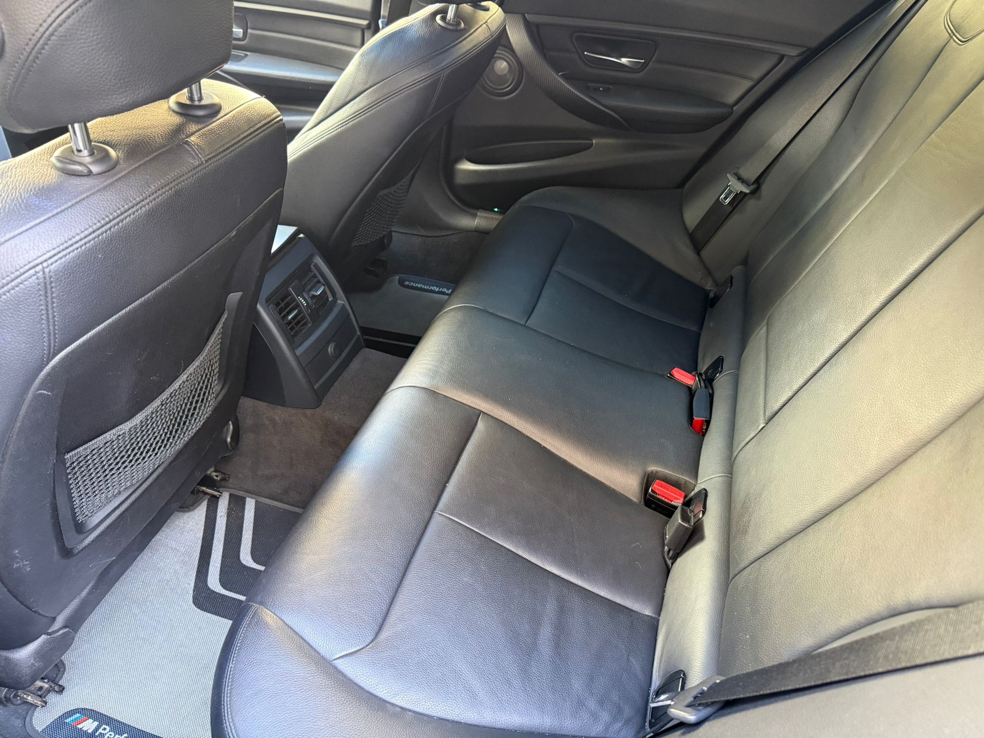 BMW 335i xDrive M Sport Power & Sound Edition-image-11