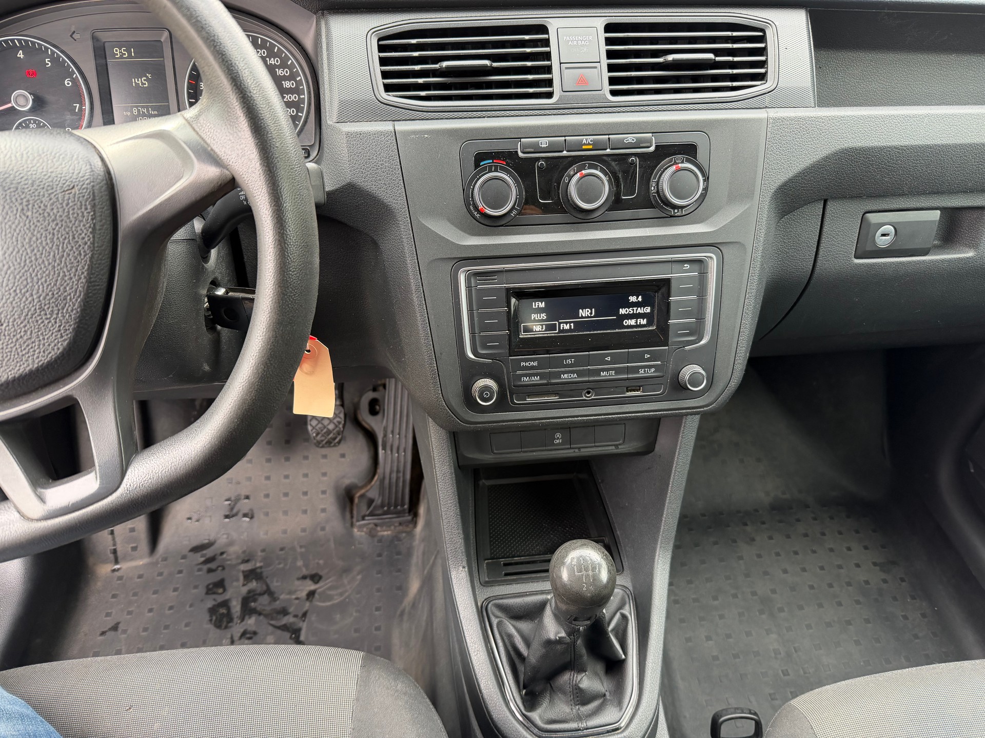 VW Caddy 1.2 TSI BlueMotion Technology-image-5