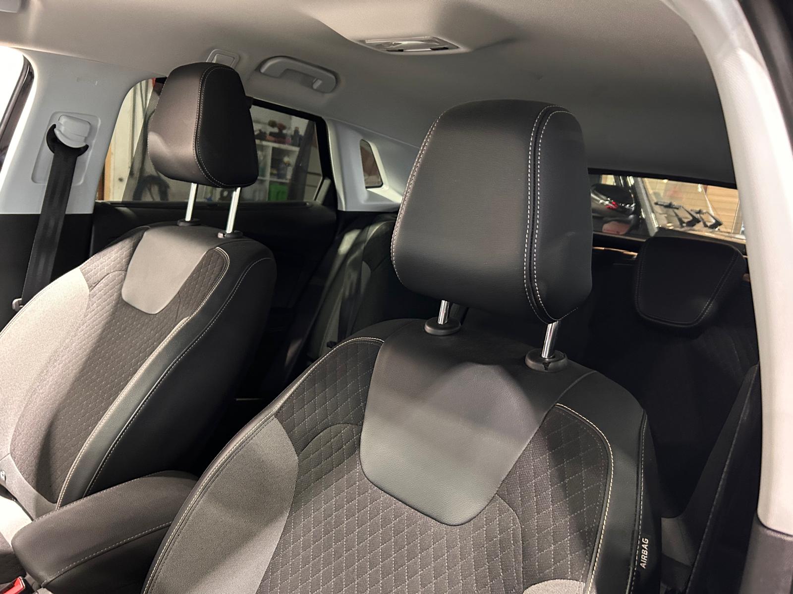 OPEL Grandland X 1.2 T Ultimate-image-18