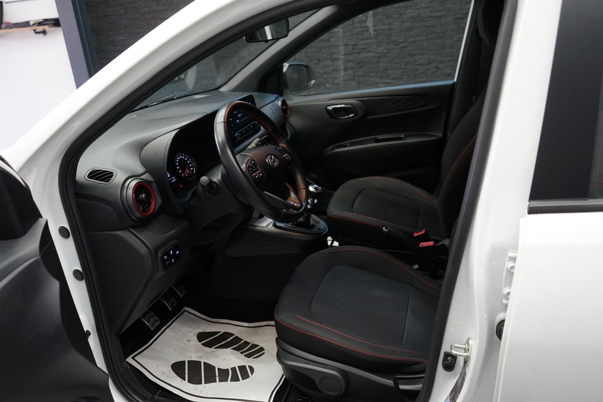 HYUNDAI i10 1.0 T-GDI N Line-image-5