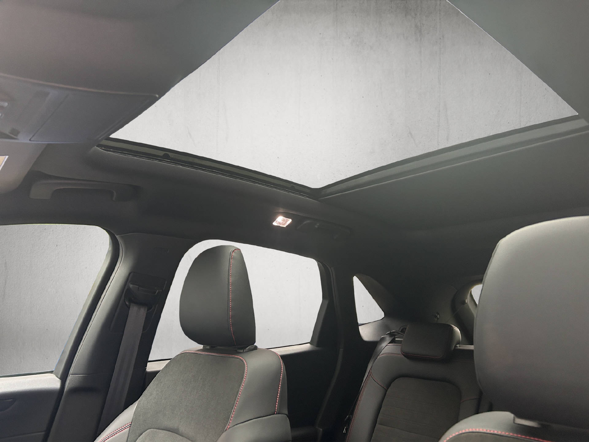 FORD Kuga 2.5 Hybrid ST-Line X 4x4-image-26