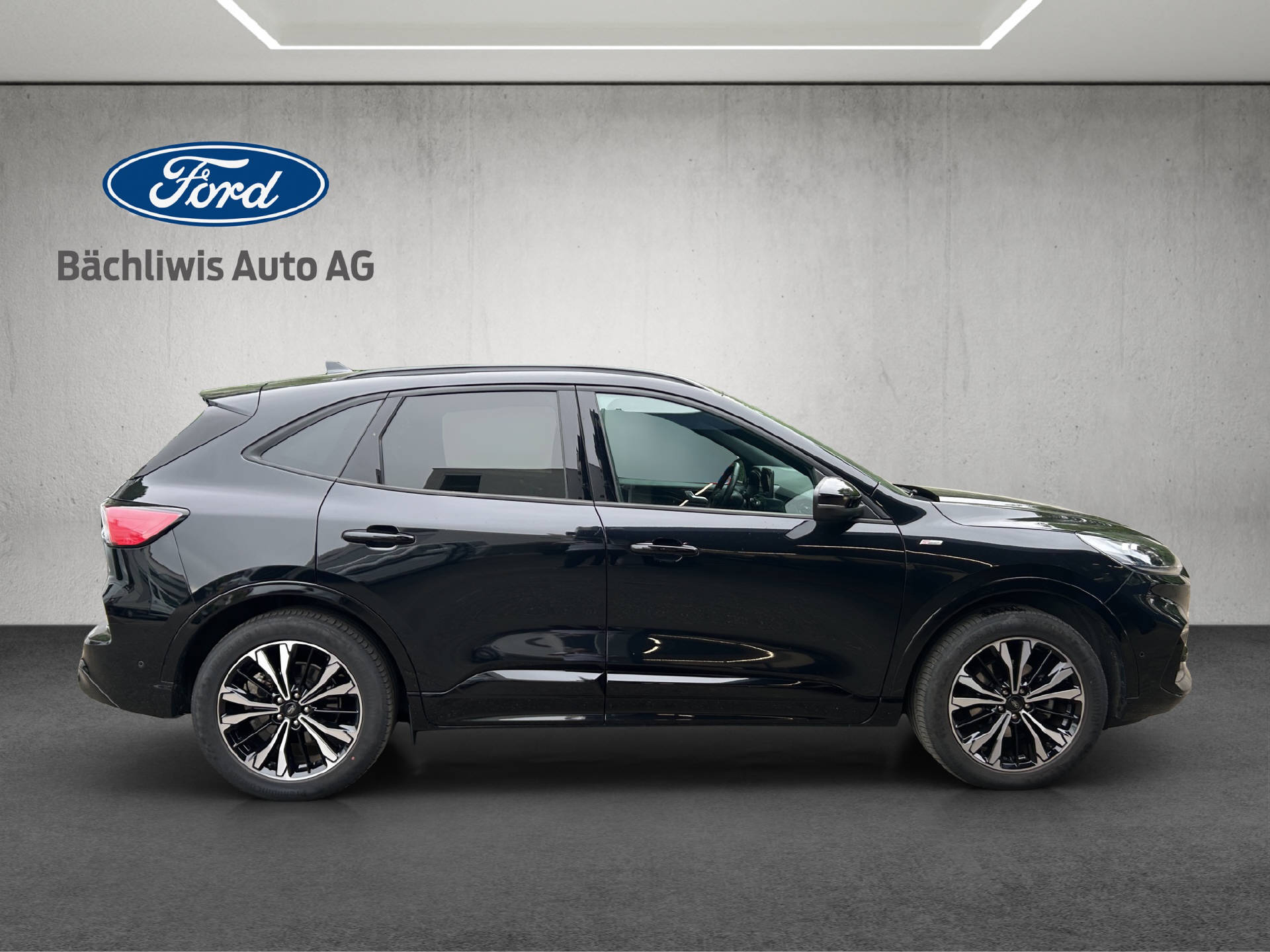 FORD Kuga 2.5 Hybrid ST-Line X 4x4-image-5
