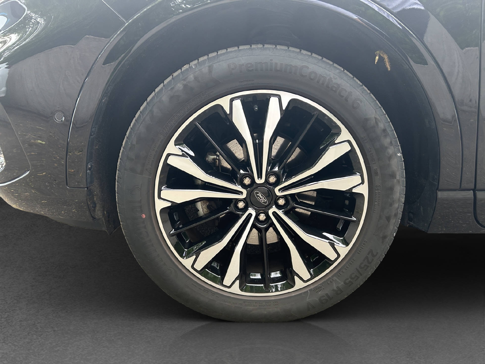 FORD Kuga 2.5 Hybrid ST-Line X 4x4-image-22