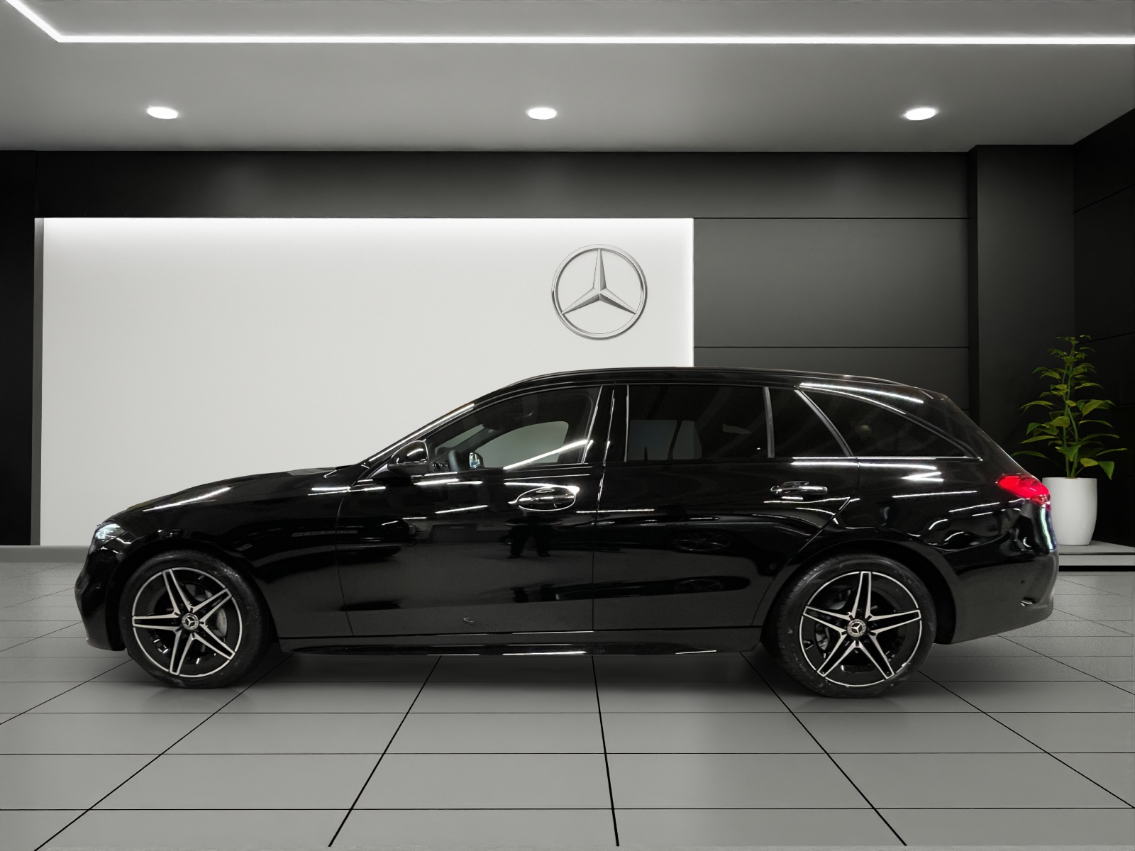 MERCEDES-BENZ C 220 d T 4 Matic Swiss Star-showroom-element-3