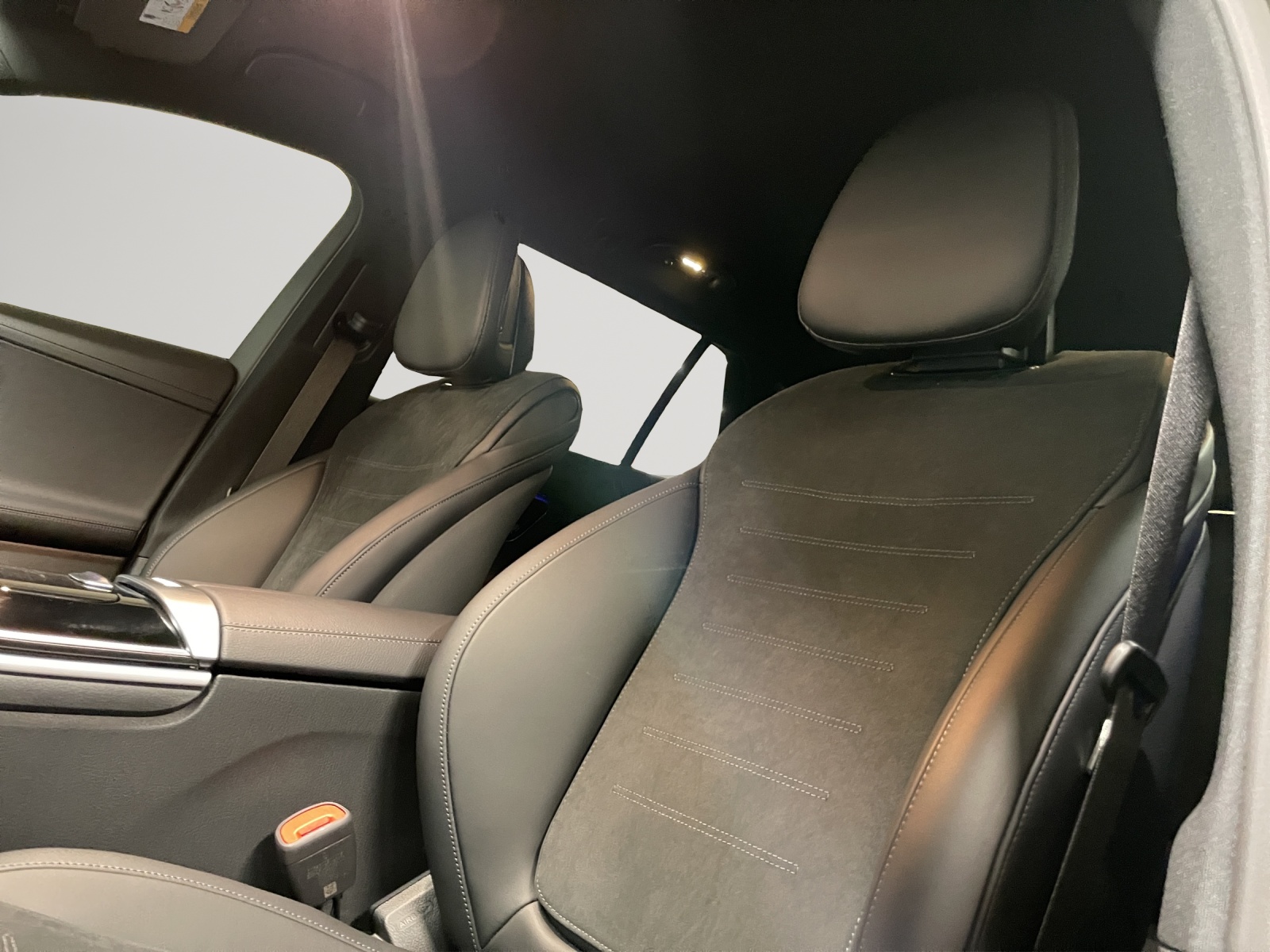 MERCEDES-BENZ C 220 d T 4 Matic Swiss Star-image-8