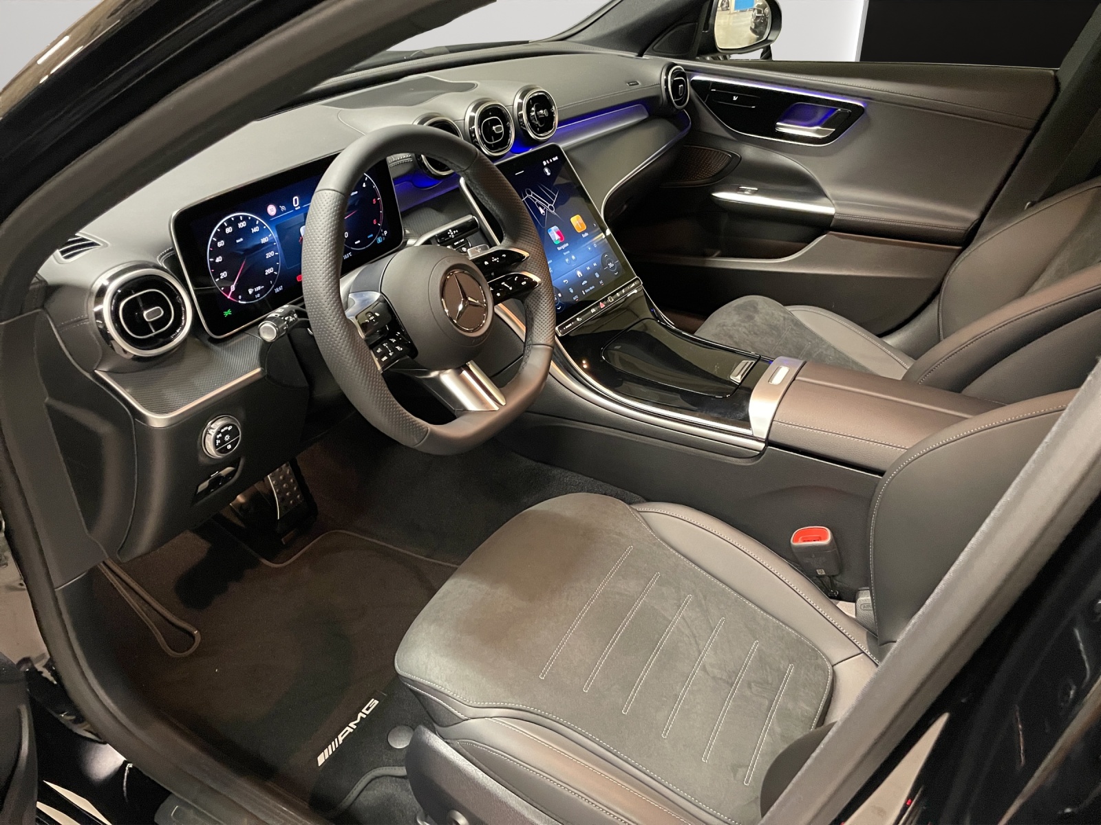 MERCEDES-BENZ C 220 d T 4 Matic Swiss Star-image-5