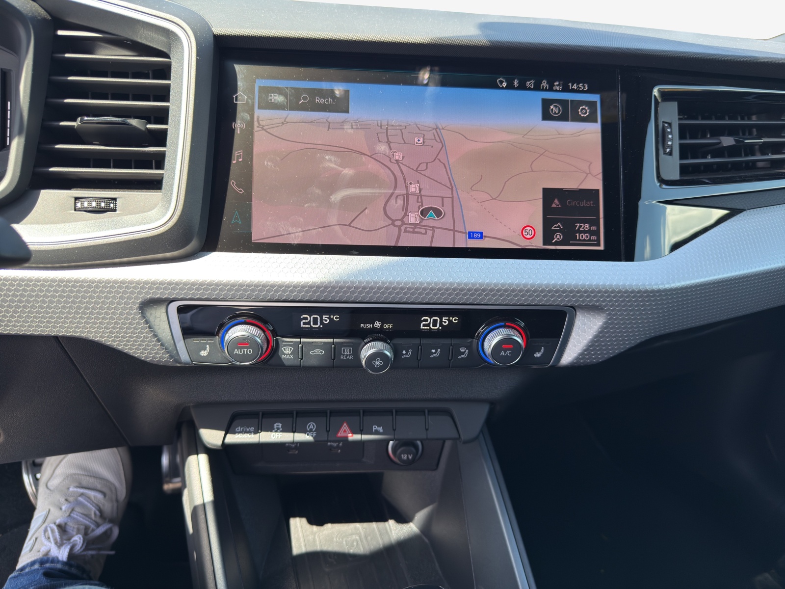 AUDI A1 Sportback 35 TFSI S Line S-tronic-image-10