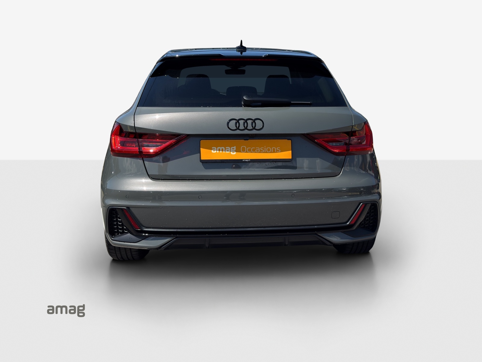 AUDI A1 Sportback 35 TFSI S Line S-tronic-showroom-element-3