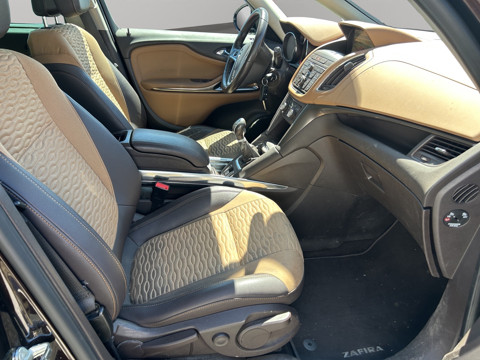 OPEL Zafira Tourer 1.4i 16V Turbo Sport-image-11