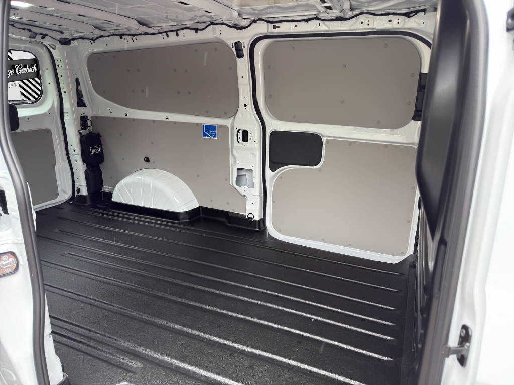 FORD Transit Custom Van 320 L2 2.0 EcoBlue 136 Trend-image-14
