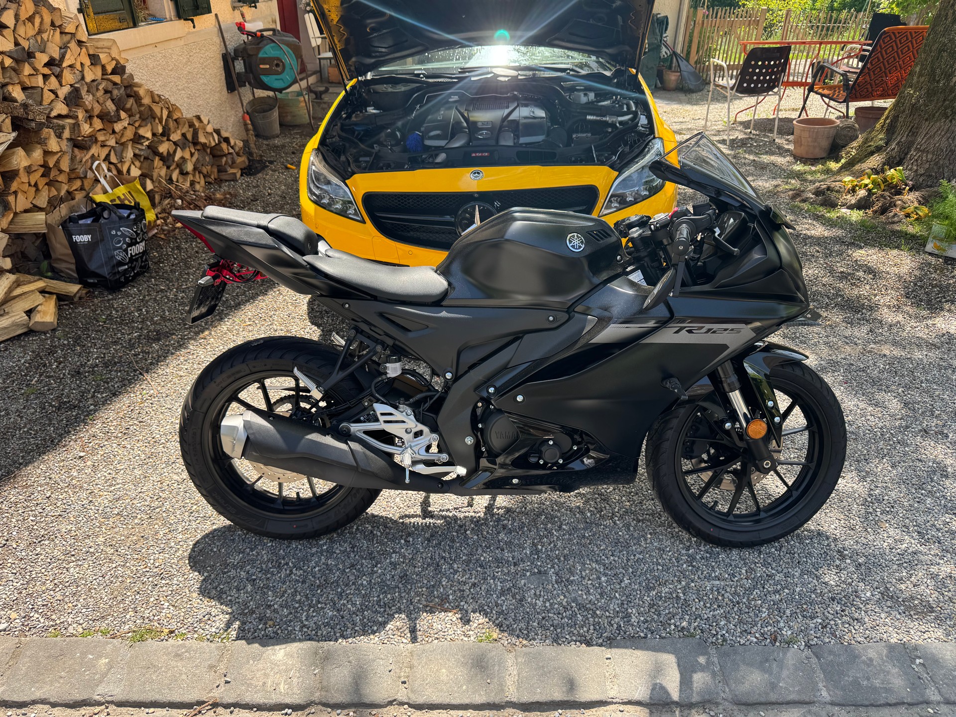 YAMAHA YZF-R 125 ABS-image-1