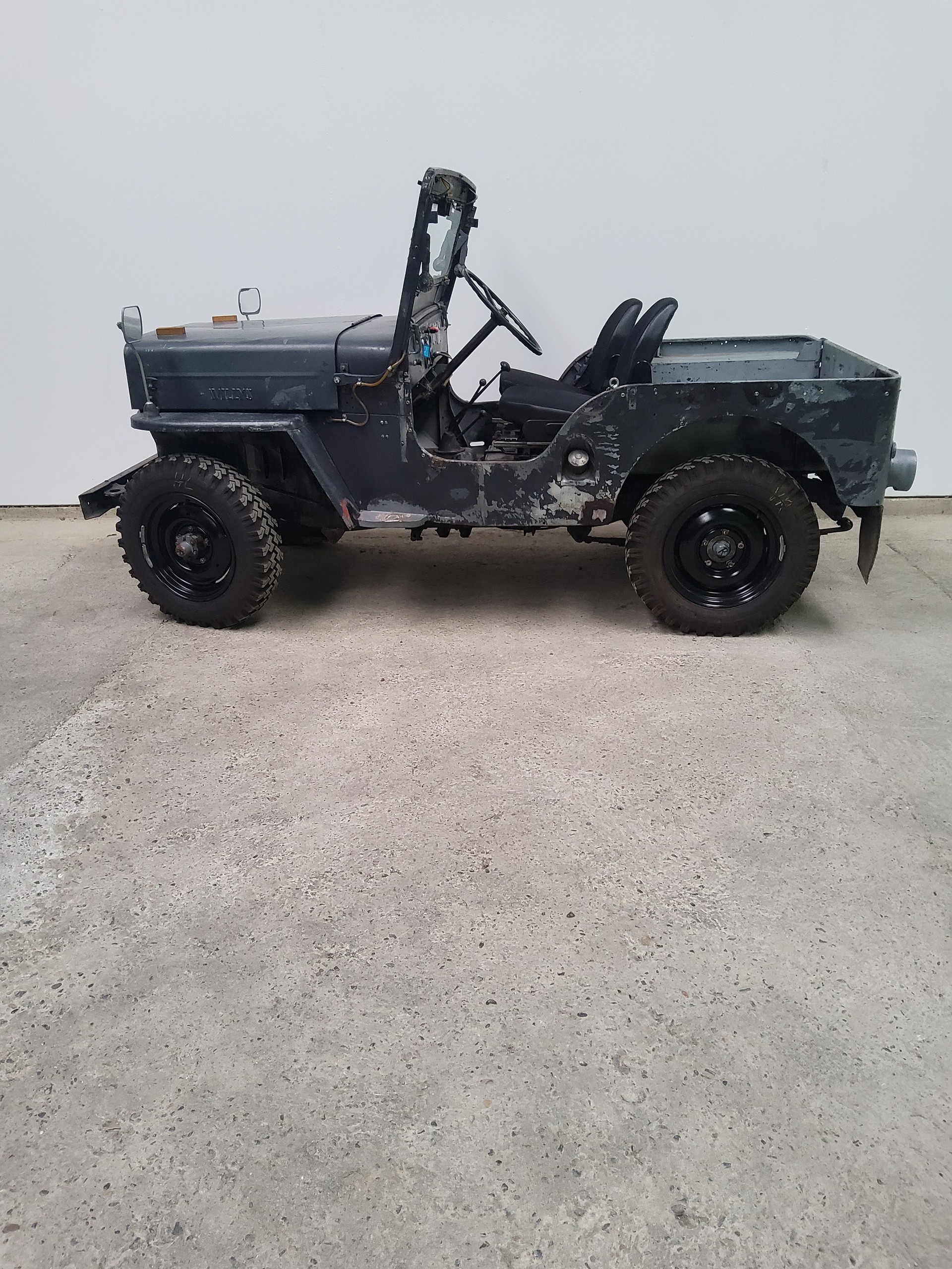 JEEP CJ3B-showroom-element-2