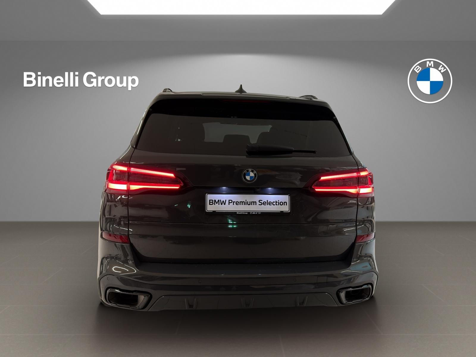 BMW X5 40i xDrive M Sport-showroom-element-3