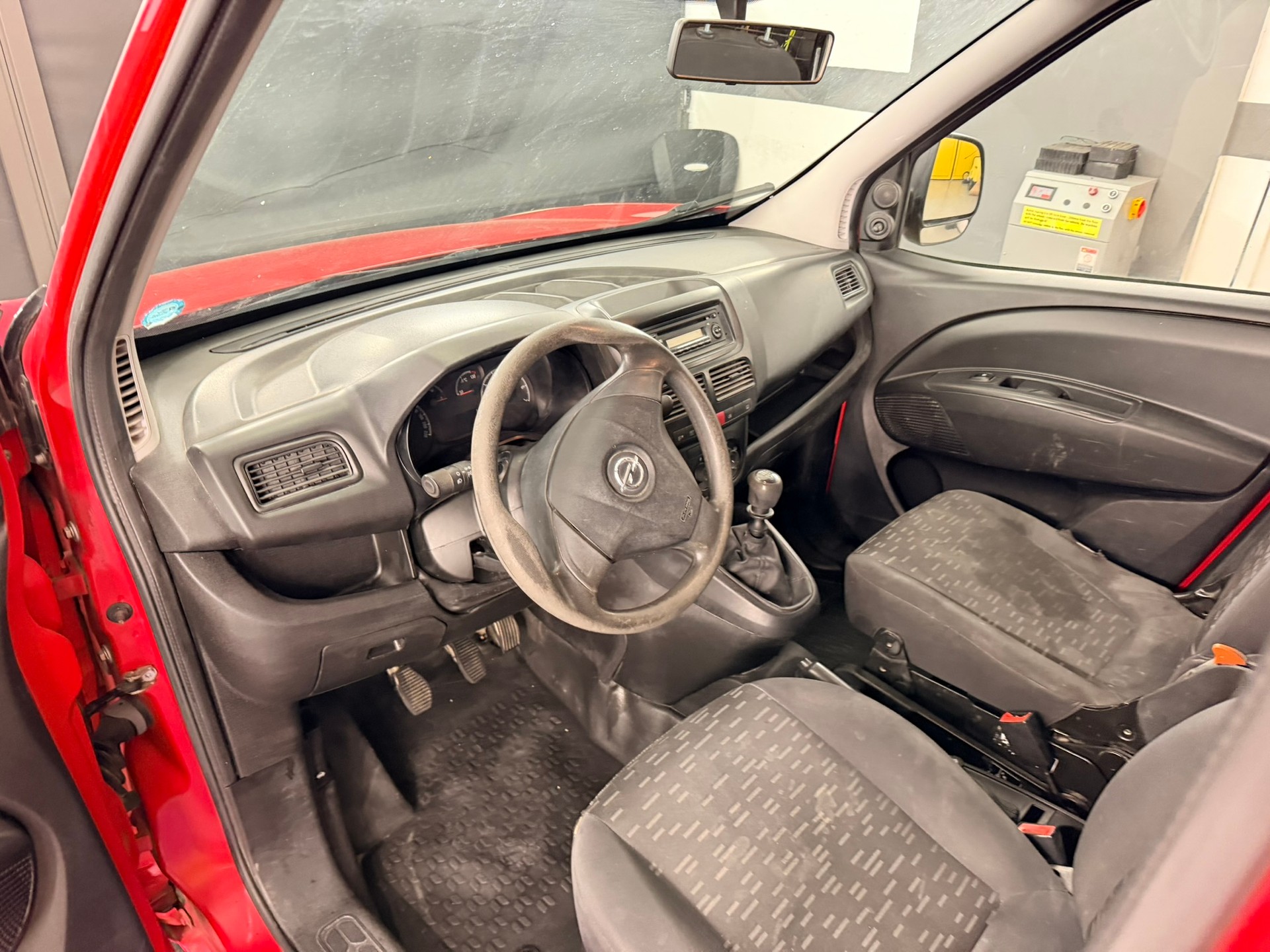 OPEL Combo 1.4 CNG Turbo ecoFLEX 2.4 L2H1-image-12