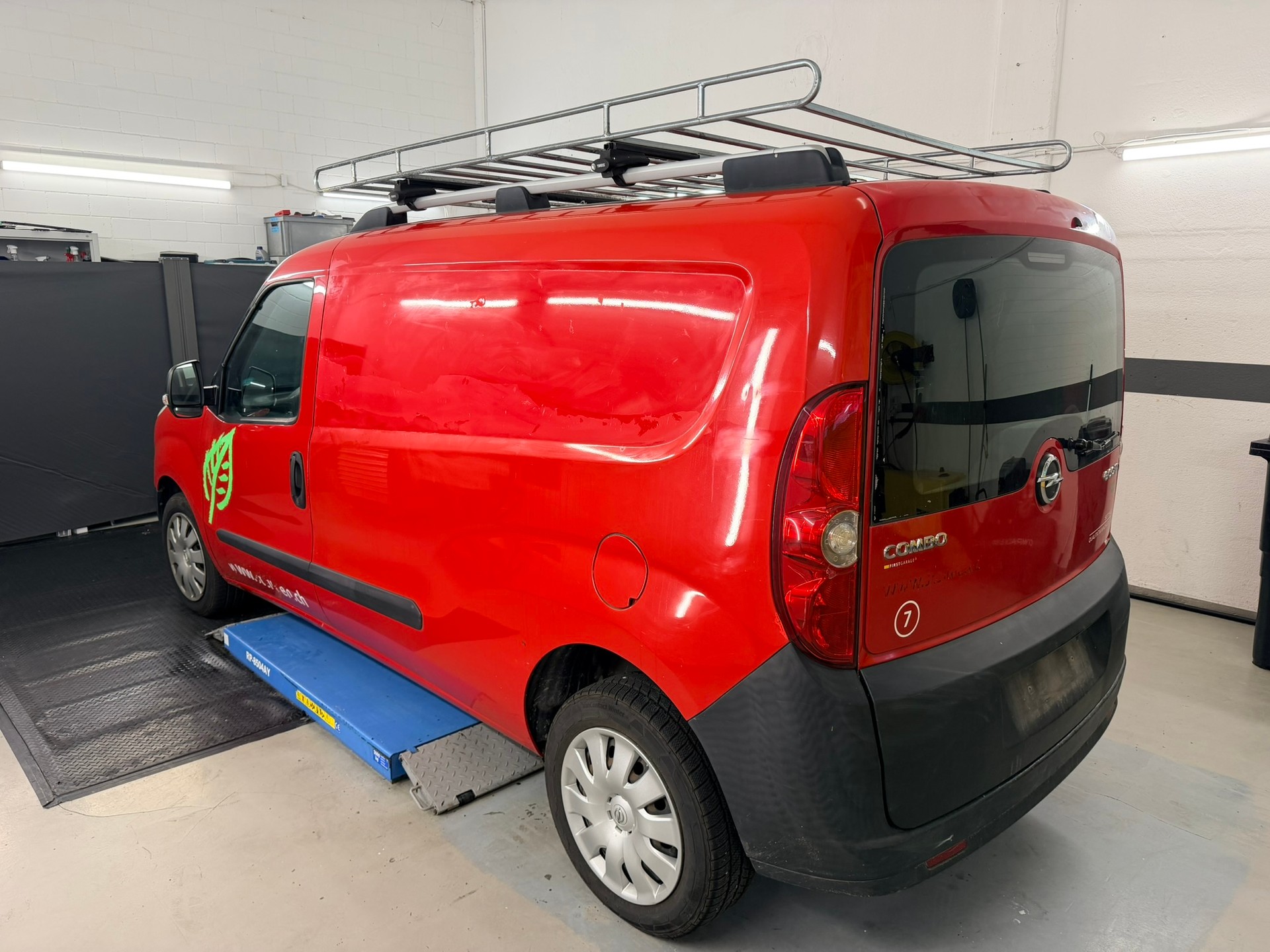 OPEL Combo 1.4 CNG Turbo ecoFLEX 2.4 L2H1-image-5